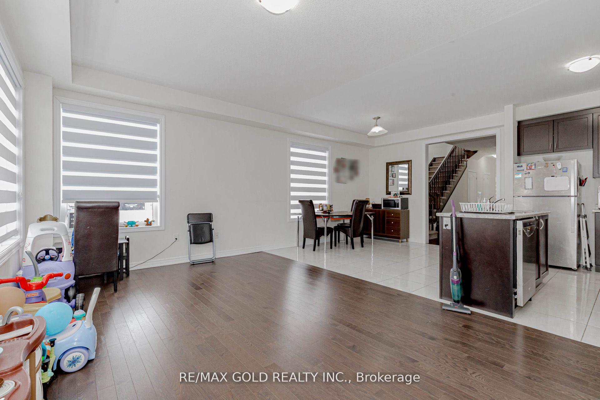 Photo 17 of Unit 82, 166 Deerpath Drive W, Guelph, Willow West/Sugarbush/West Acres — HOMEH