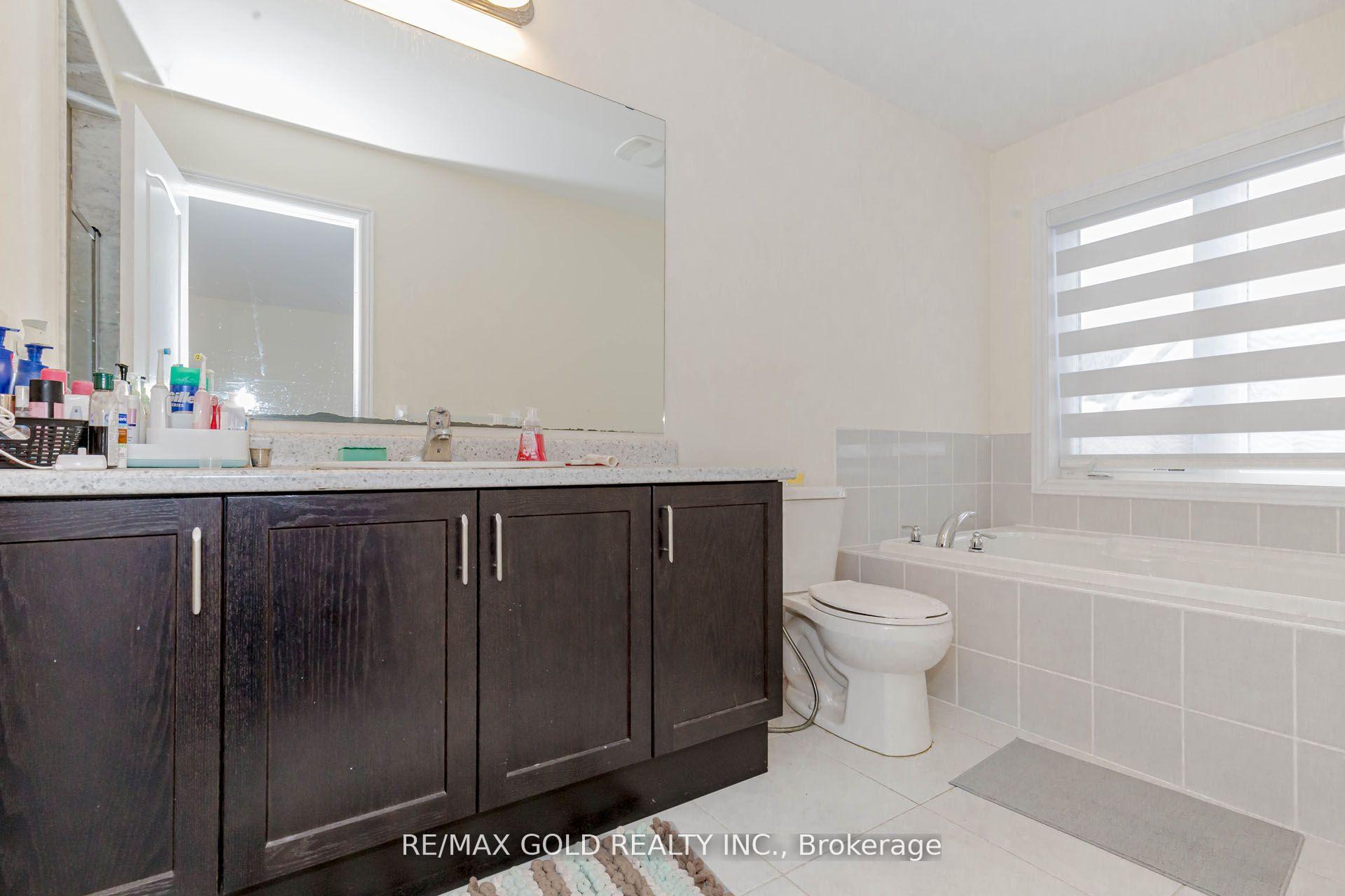 Photo 25 of Unit 82, 166 Deerpath Drive W, Guelph, Willow West/Sugarbush/West Acres — HOMEH