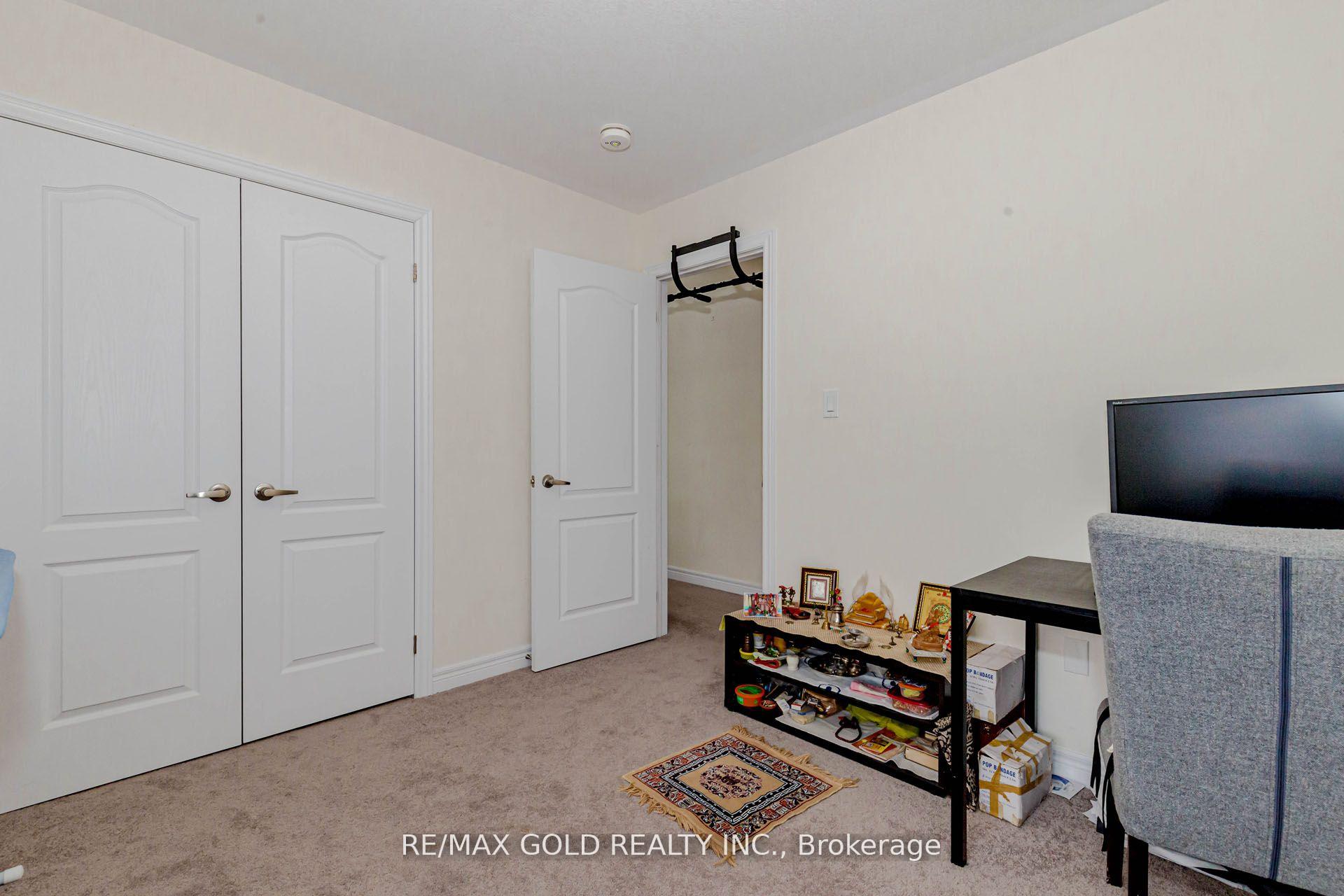 Photo 33 of Unit 82, 166 Deerpath Drive W, Guelph, Willow West/Sugarbush/West Acres — HOMEH