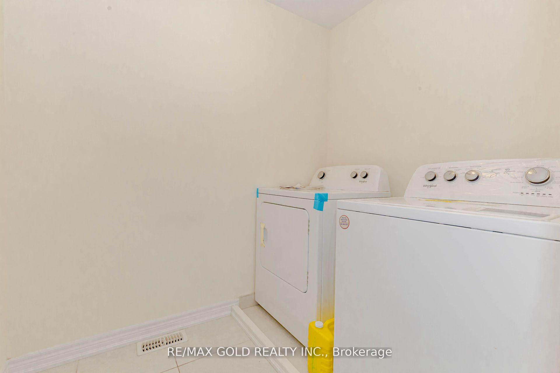 Photo 36 of Unit 82, 166 Deerpath Drive W, Guelph, Willow West/Sugarbush/West Acres — HOMEH