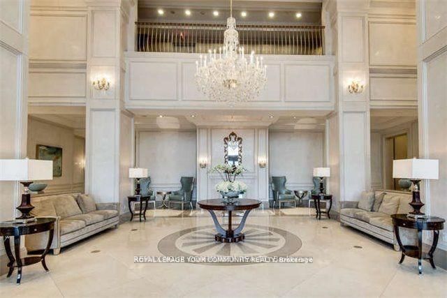 Photo 2 of Unit 914, 9255 Jane St, Vaughan, Maple — HOMEH