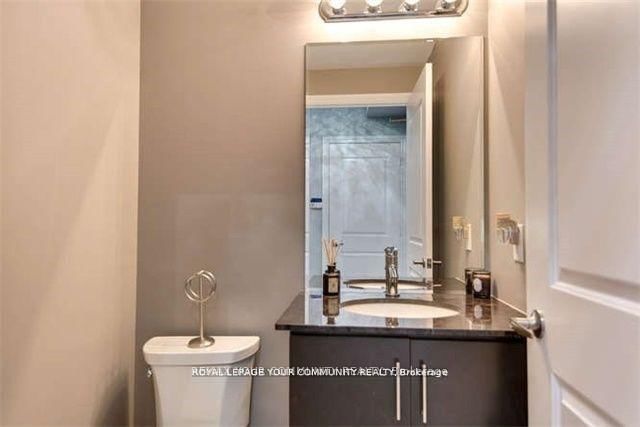 Photo 10 of Unit 914, 9255 Jane St, Vaughan, Maple — HOMEH