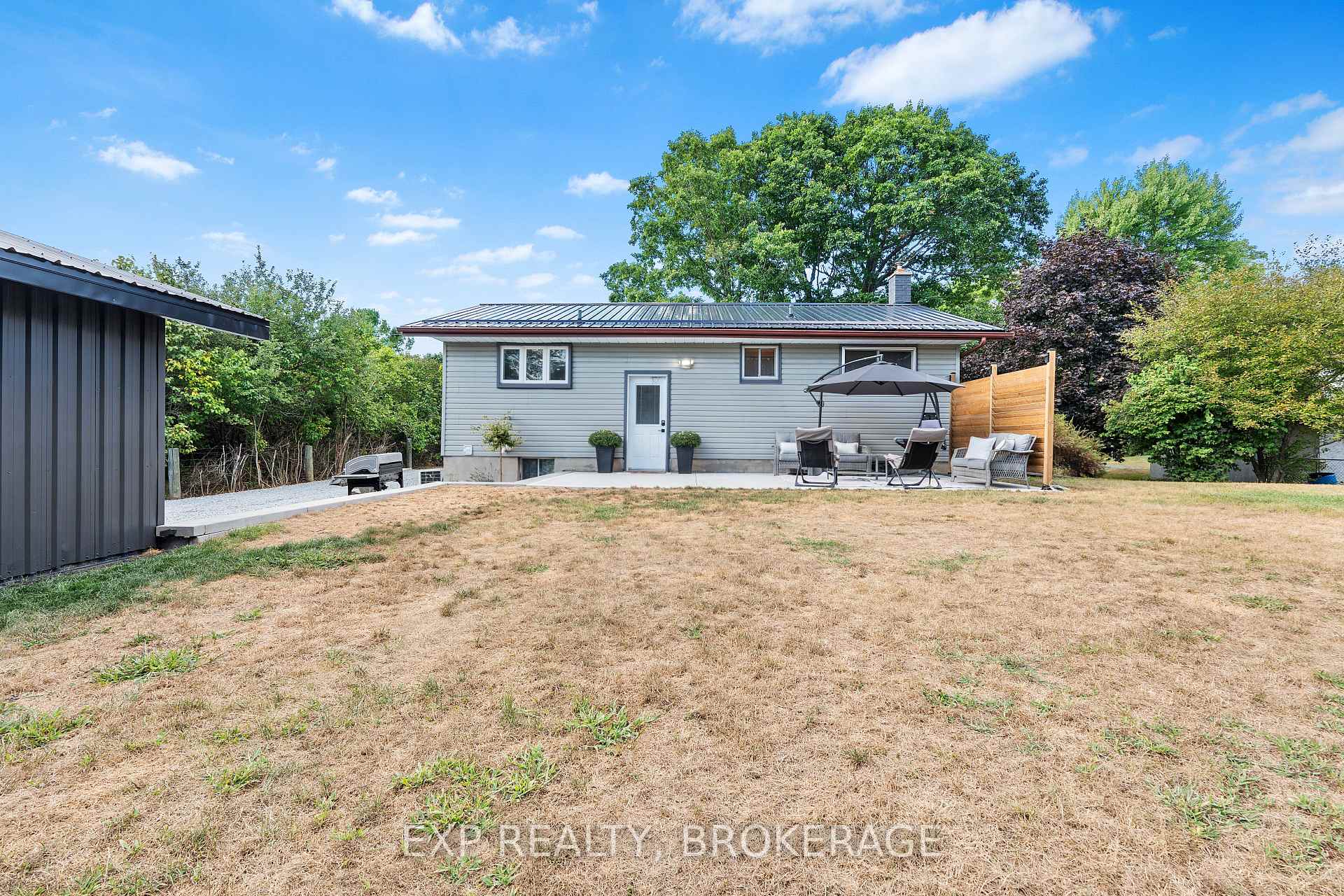 Photo 6 of 3858 Quinn Road W, Frontenac, Frontenac South — HOMEH