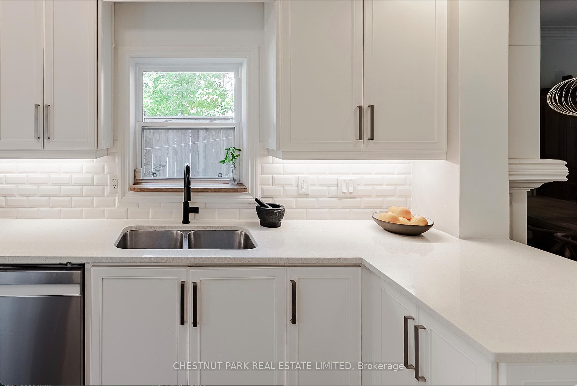 Photo 17 of 148 Stinson Street, Hamilton, Stinson — HOMEH