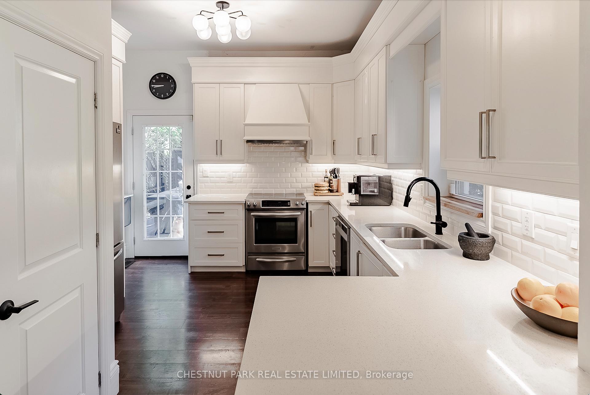 Photo 18 of 148 Stinson Street, Hamilton, Stinson — HOMEH
