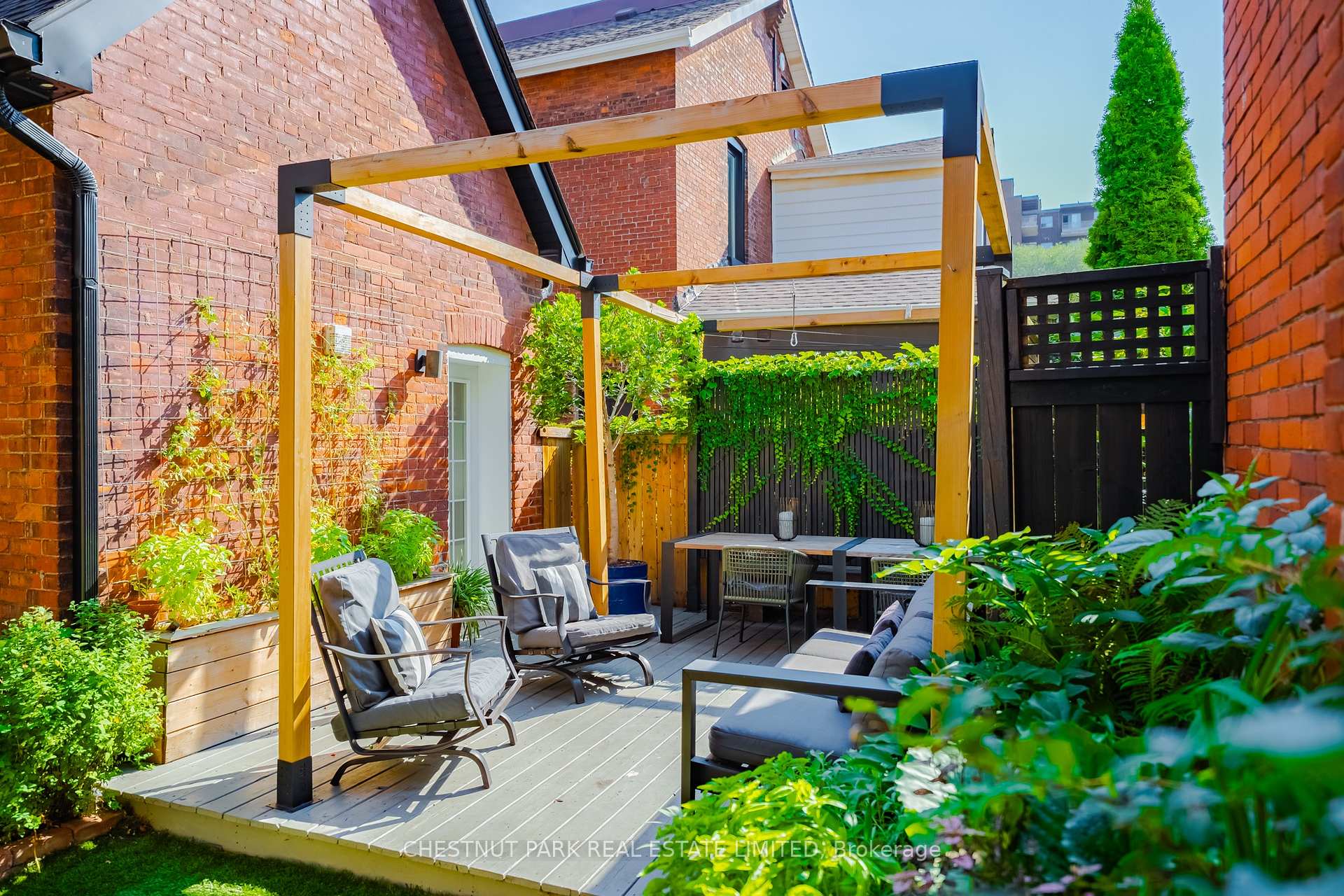 Photo 35 of 148 Stinson Street, Hamilton, Stinson — HOMEH