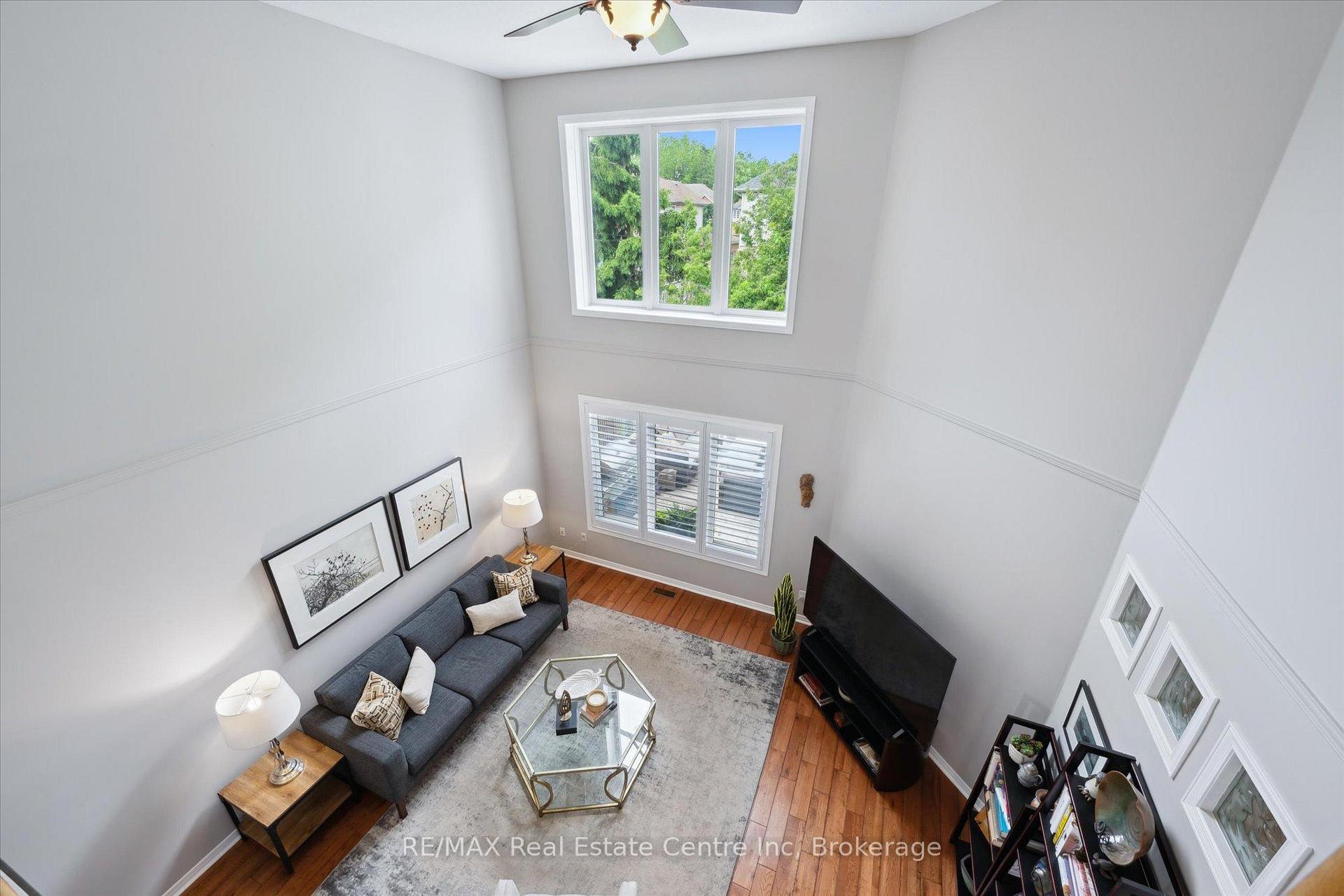 Photo 11 of 52 Camm Crescent, Guelph, Pineridge/Westminster Woods — HOMEH