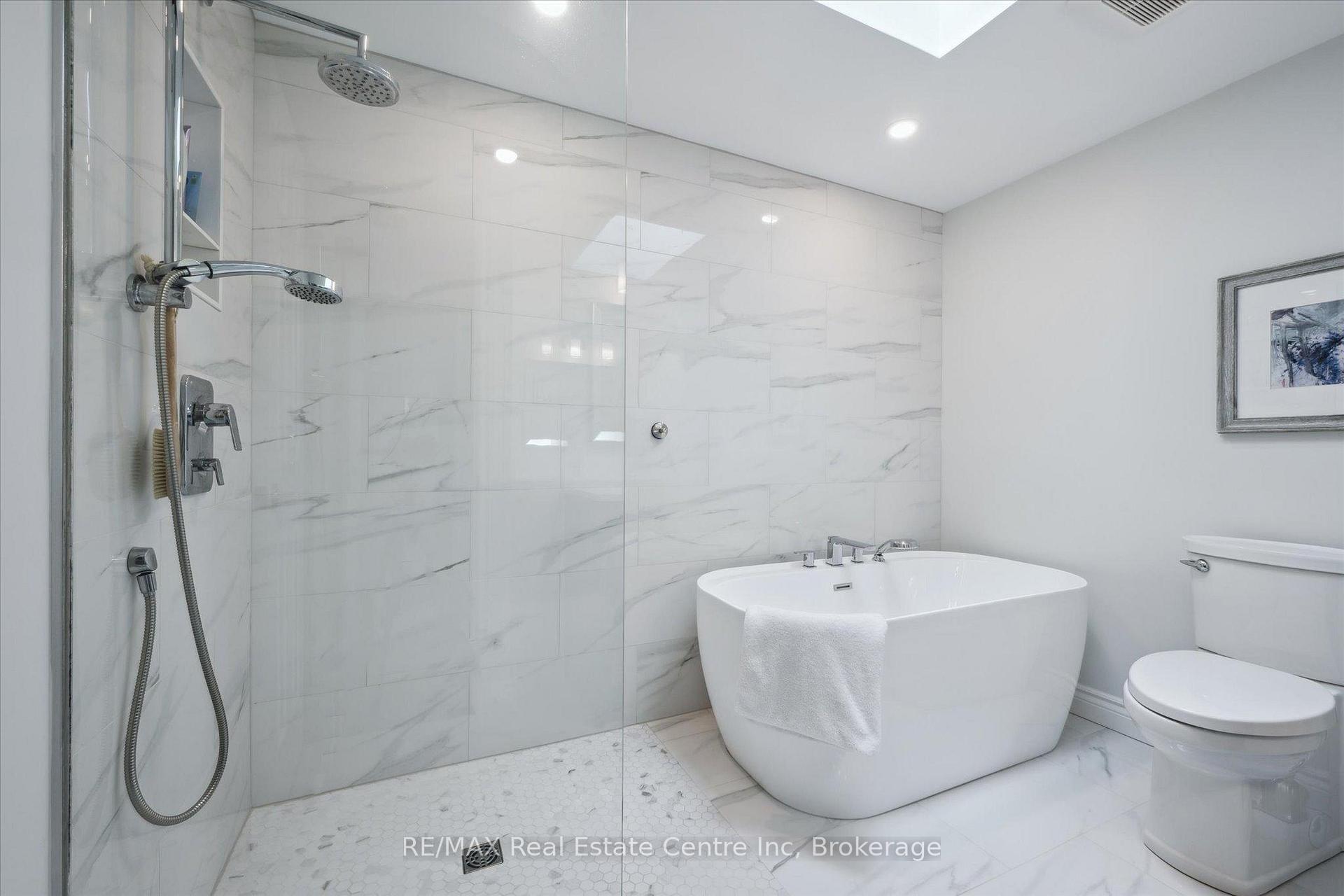 Photo 14 of 52 Camm Crescent, Guelph, Pineridge/Westminster Woods — HOMEH
