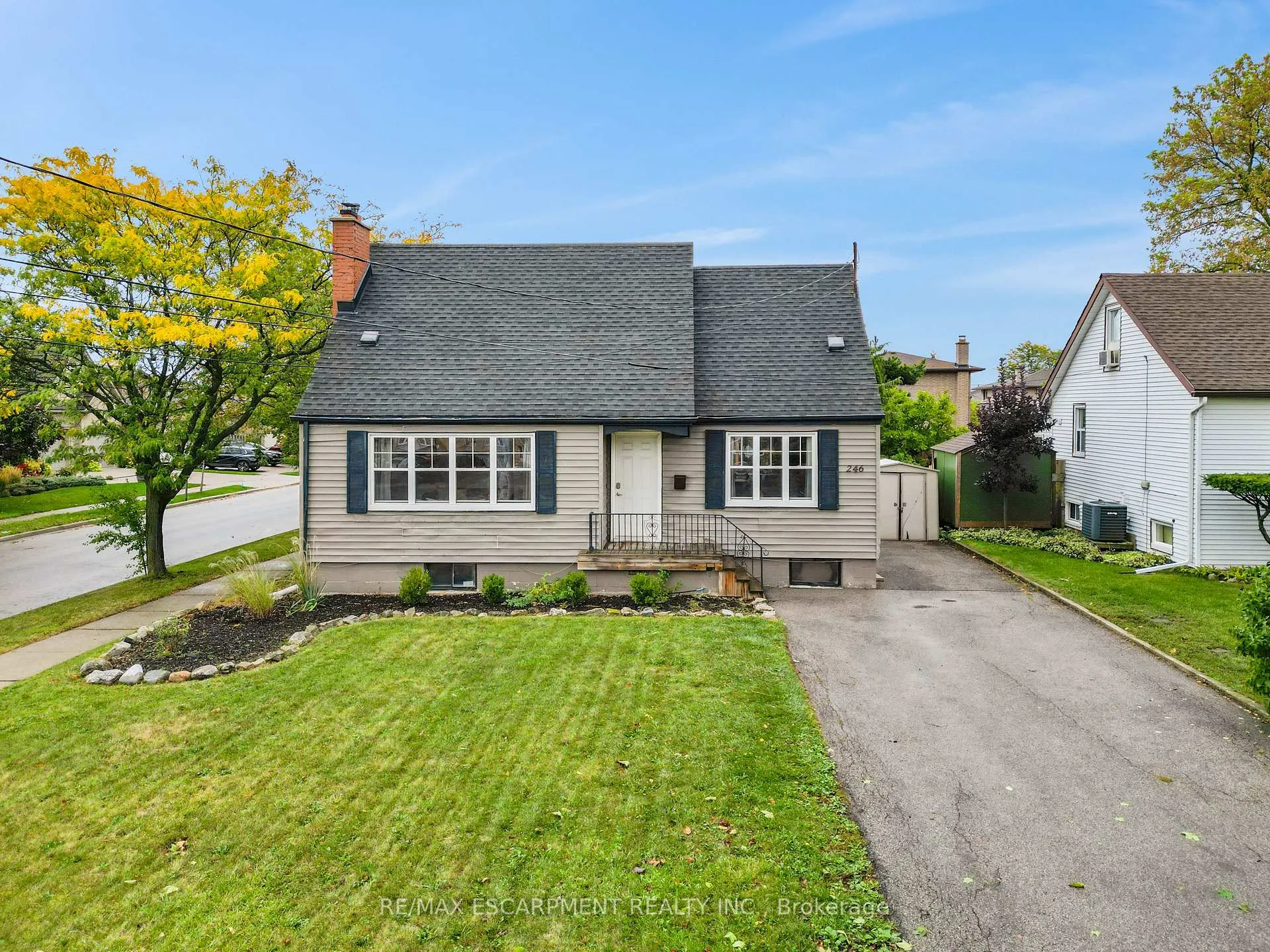Photo 1 of 246 Green Road, Hamilton, Stoney Creek — HOMEH