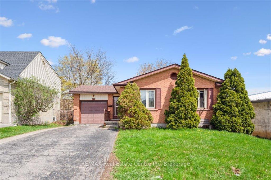 Front of 407 Ironwood Road