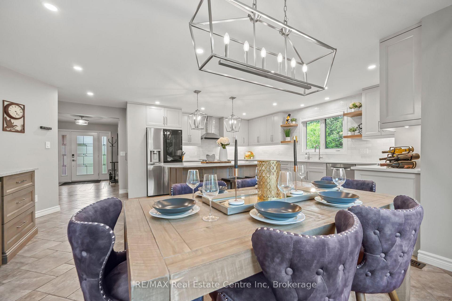Photo 9 of 61 Tanager Drive, Guelph, Kortright Hills — HOMEH
