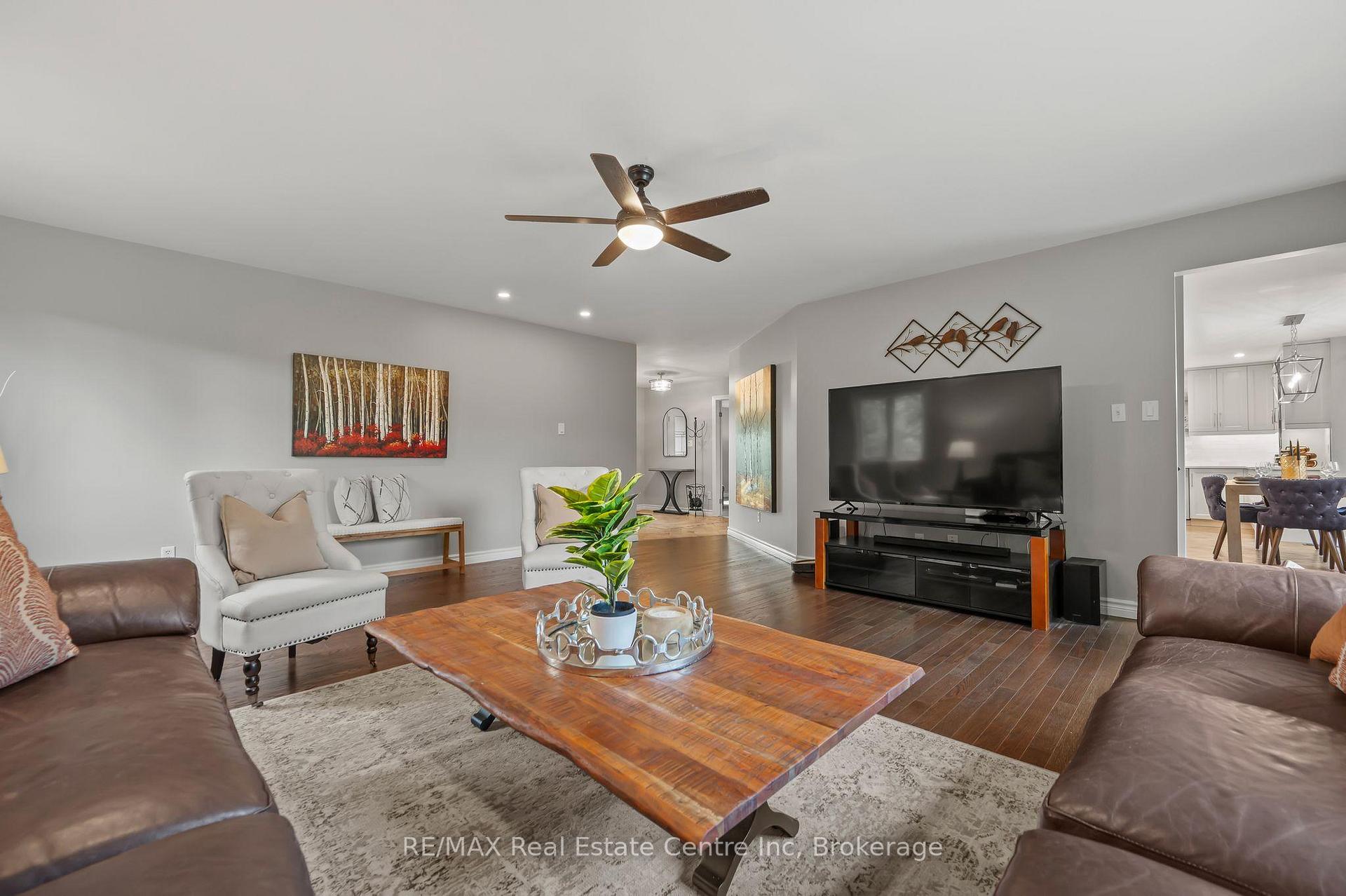 Photo 13 of 61 Tanager Drive, Guelph, Kortright Hills — HOMEH