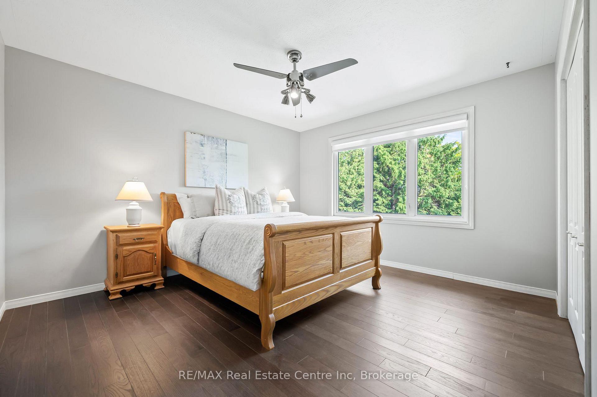 Photo 25 of 61 Tanager Drive, Guelph, Kortright Hills — HOMEH