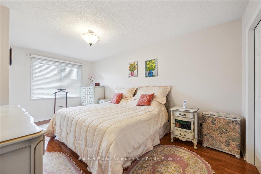 Photo 15 of 17 Brazolot Drive, Guelph, Kortright West — HOMEH