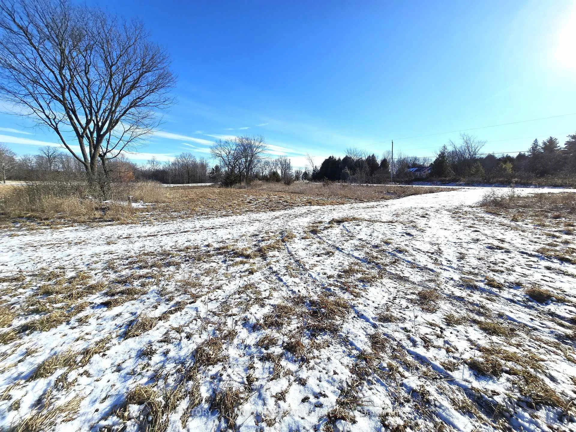Photo 3 of 4272 Yarker Road, Frontenac, Frontenac South — HOMEH