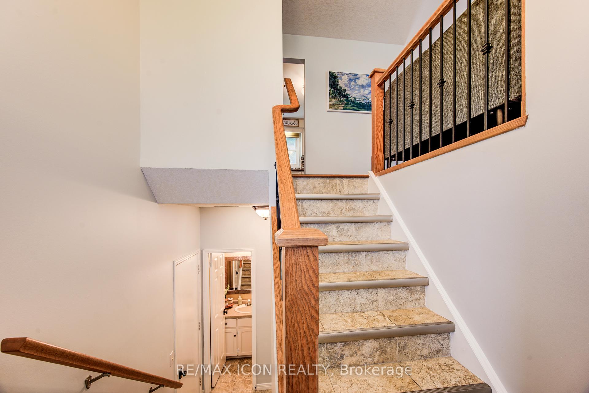 Photo 22 of 156 Marksam Road, Guelph, Willow West/Sugarbush/West Acres — HOMEH