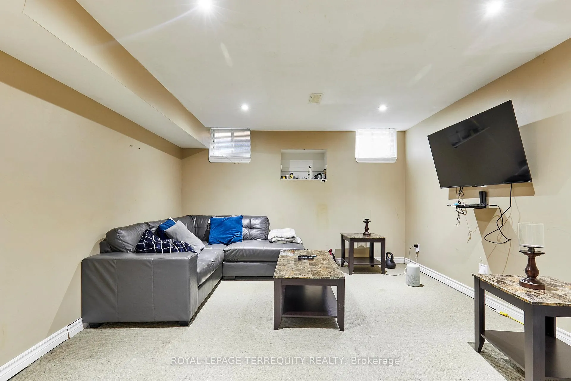 Photo 34 of 254 Willowbrook Drive, Whitby, Pringle Creek — HOMEH