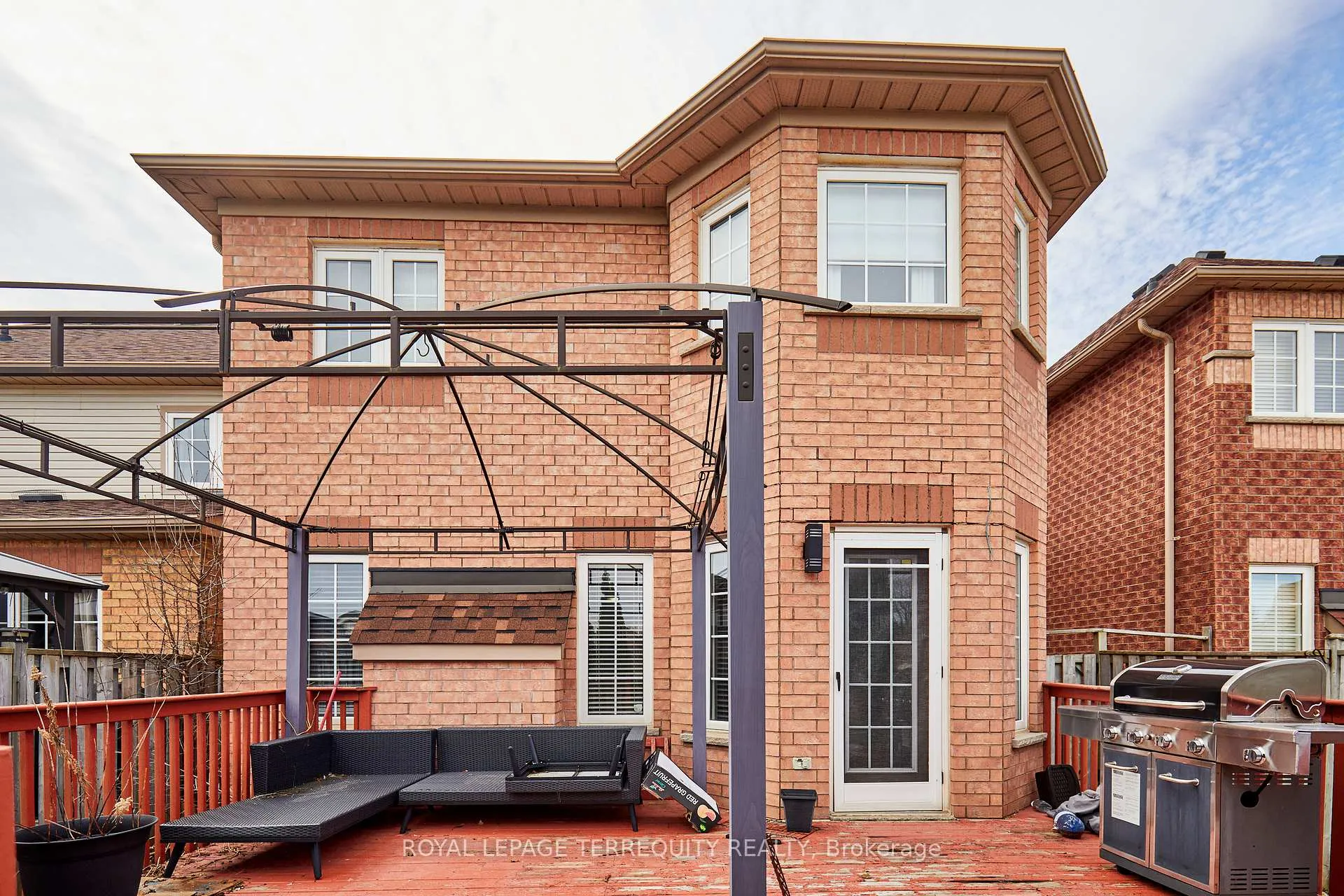 Photo 37 of 254 Willowbrook Drive, Whitby, Pringle Creek — HOMEH