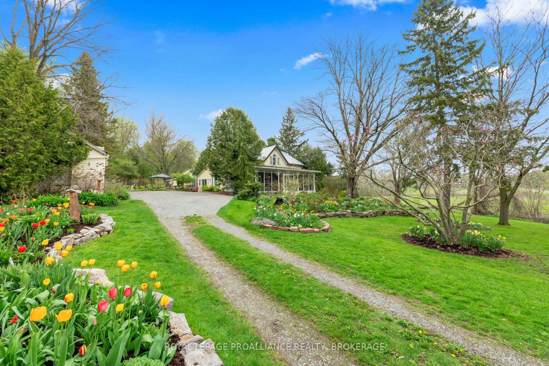 Photo 4 of 2078 Sunbury Road, Frontenac, Frontenac South — HOMEH
