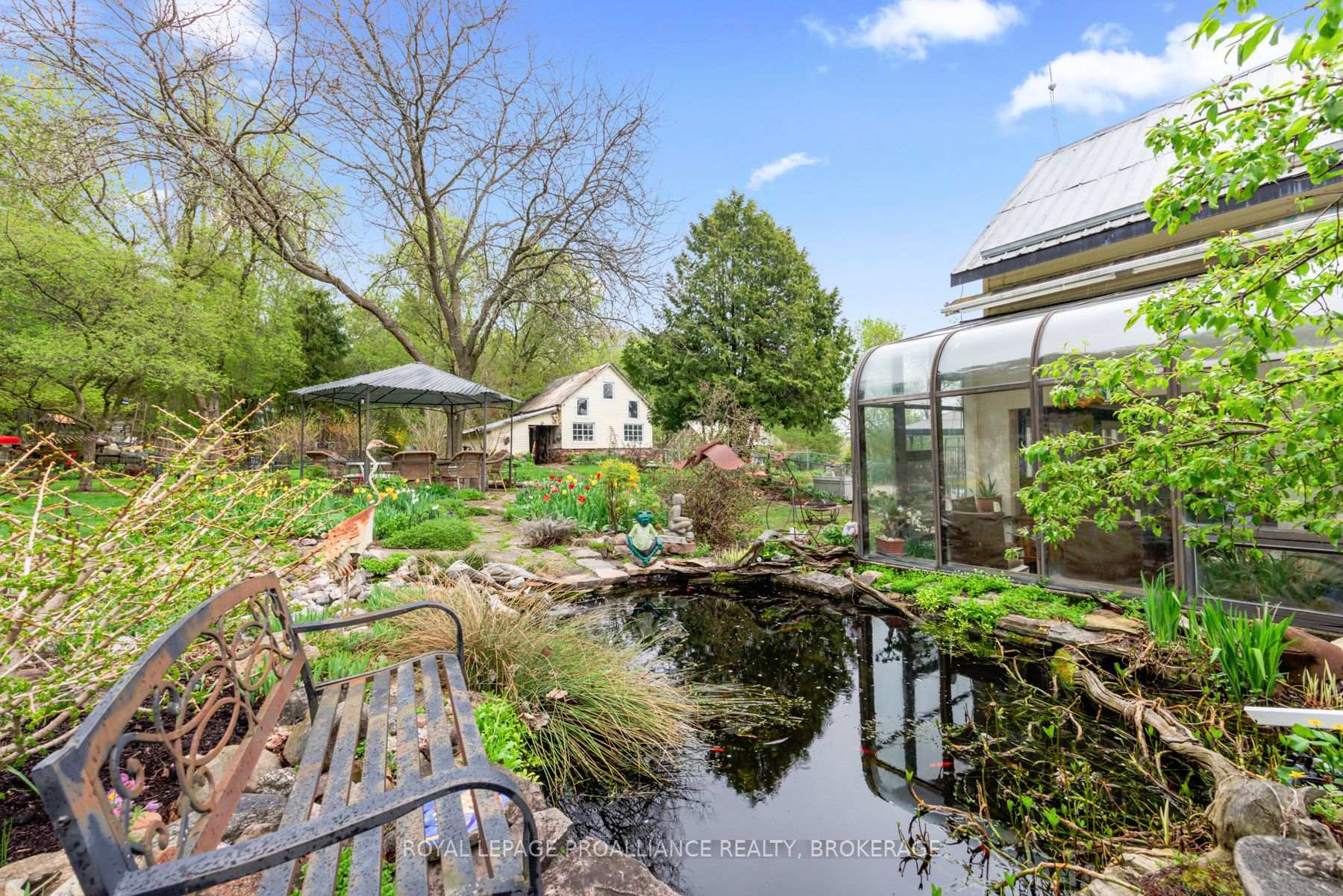 Photo 8 of 2078 Sunbury Road, Frontenac, Frontenac South — HOMEH