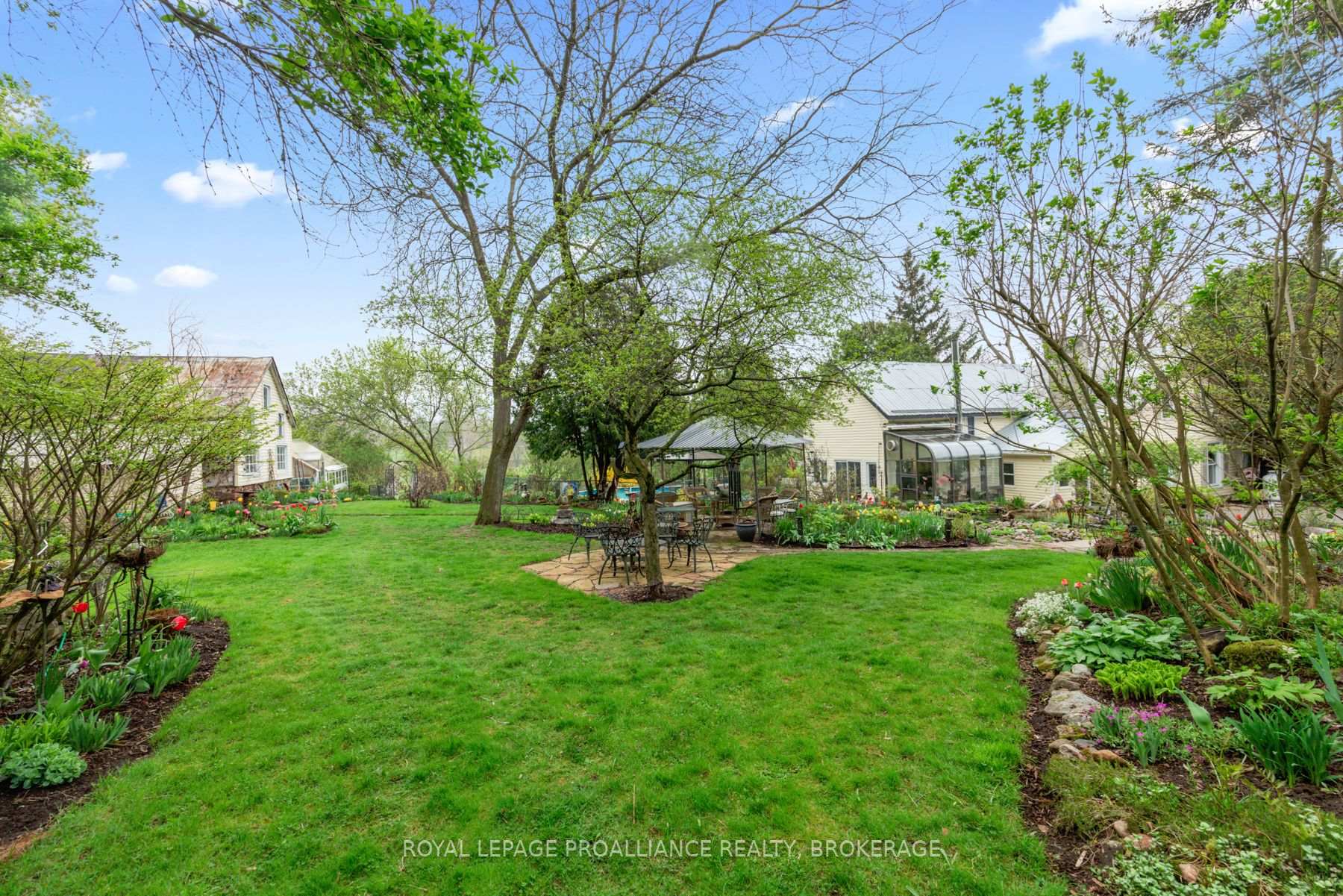 Photo 11 of 2078 Sunbury Road, Frontenac, Frontenac South — HOMEH