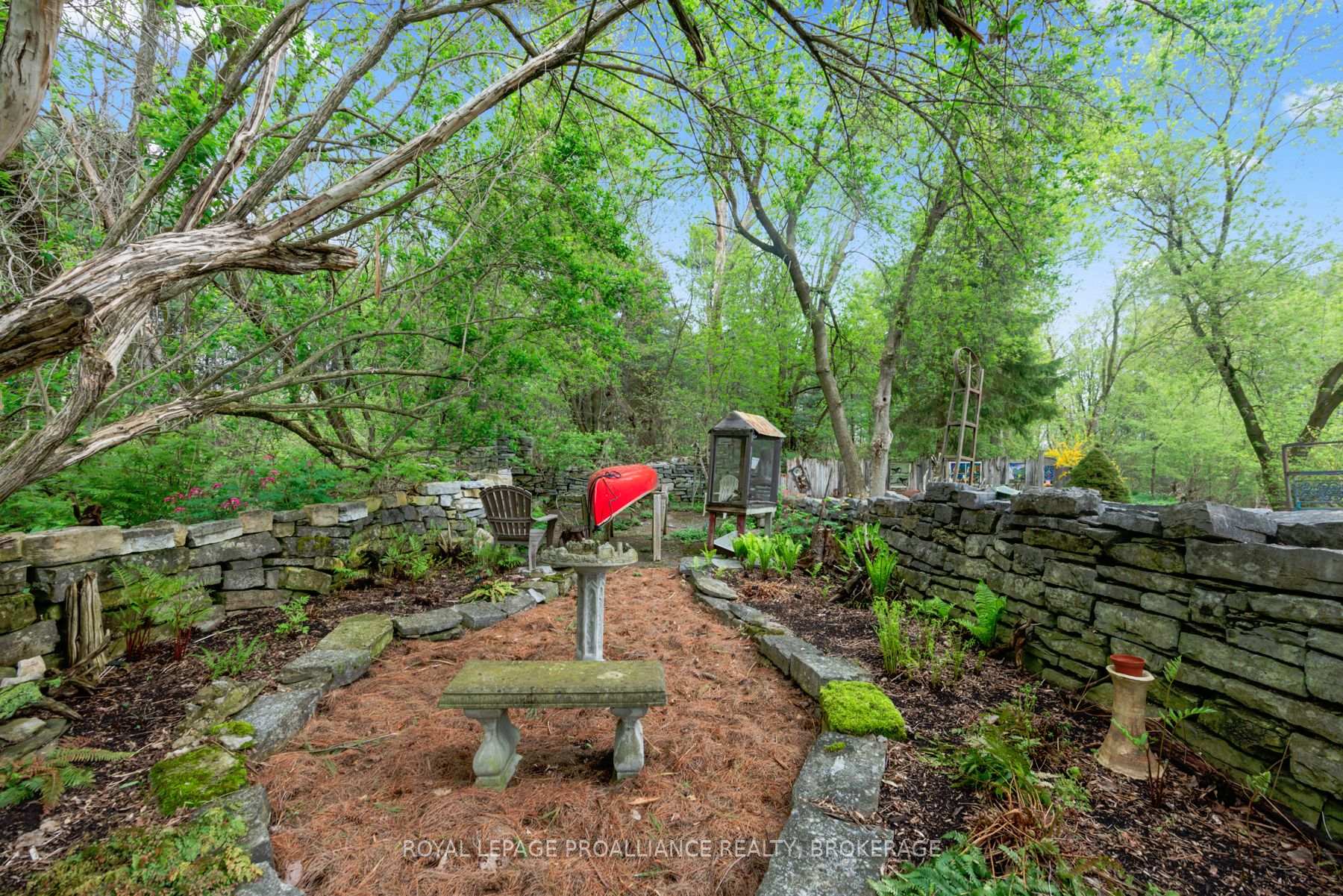 Photo 12 of 2078 Sunbury Road, Frontenac, Frontenac South — HOMEH