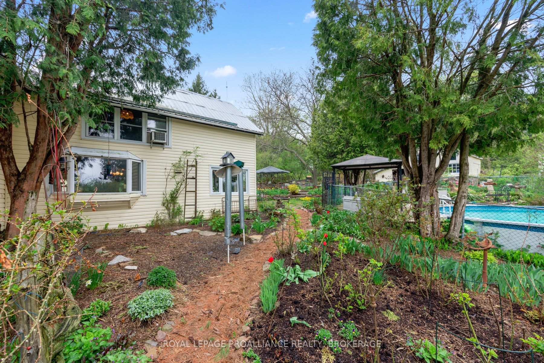 Photo 14 of 2078 Sunbury Road, Frontenac, Frontenac South — HOMEH