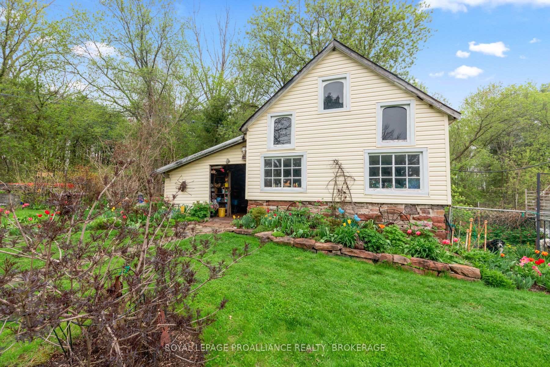 Photo 16 of 2078 Sunbury Road, Frontenac, Frontenac South — HOMEH