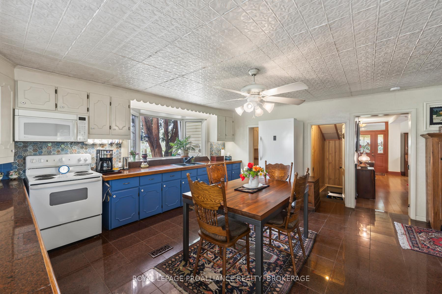Photo 32 of 2078 Sunbury Road, Frontenac, Frontenac South — HOMEH