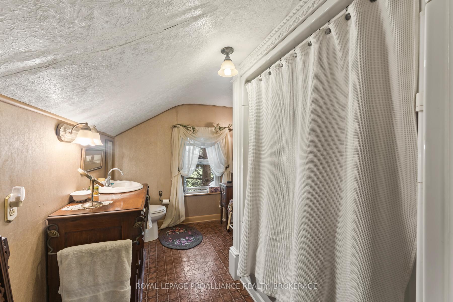 Photo 42 of 2078 Sunbury Road, Frontenac, Frontenac South — HOMEH