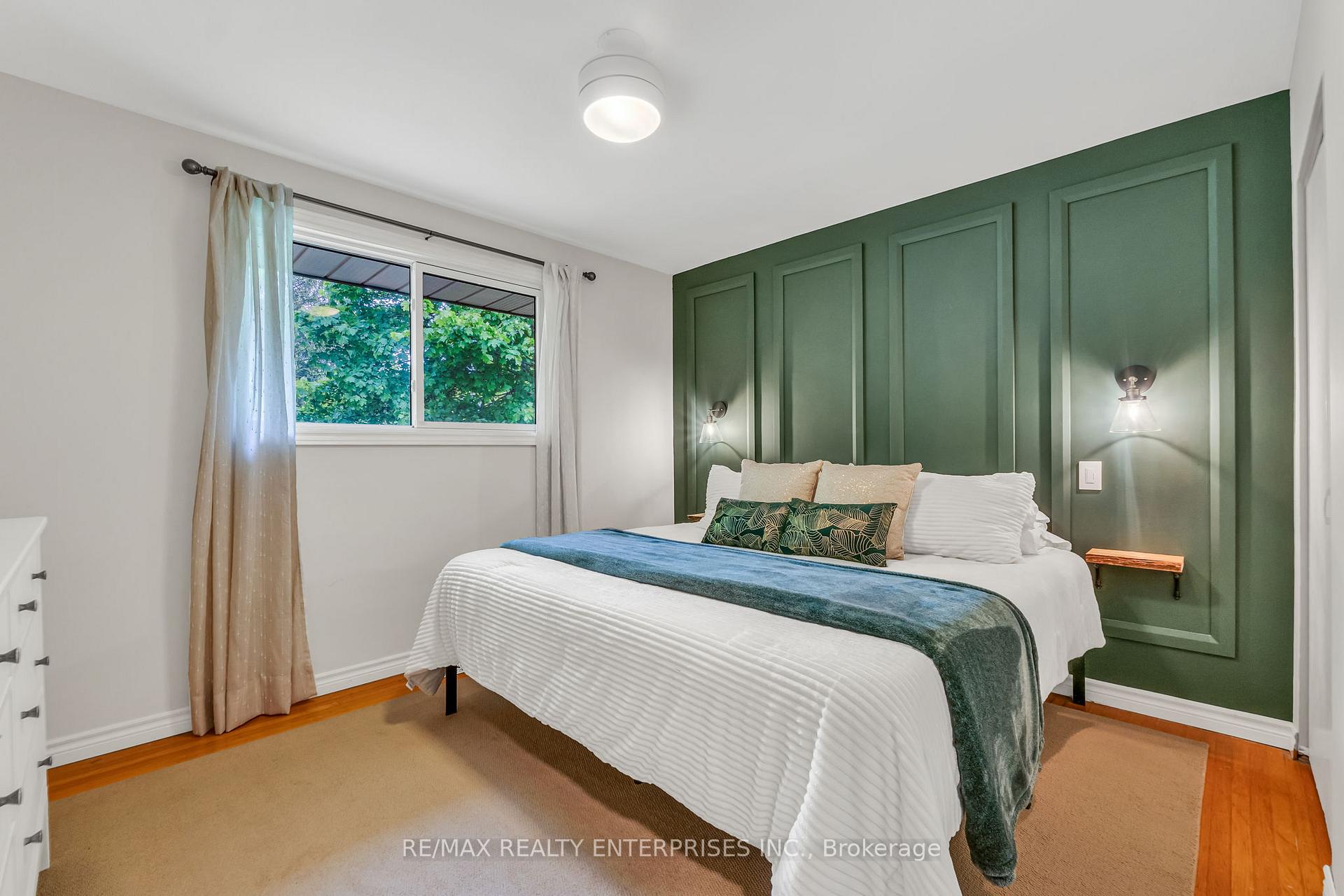 Photo 15 of 4 Blackbird Crescent, Guelph, Victoria North — HOMEH