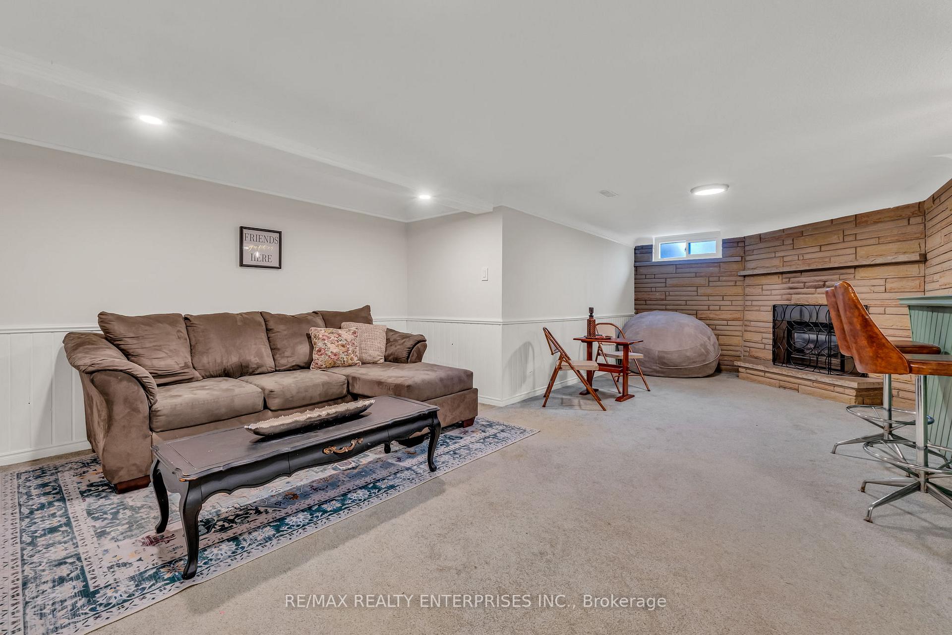 Photo 21 of 4 Blackbird Crescent, Guelph, Victoria North — HOMEH