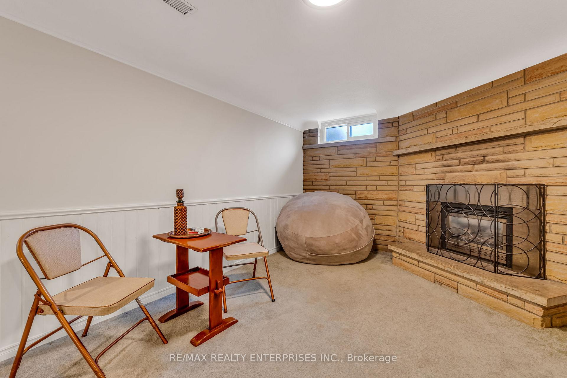 Photo 24 of 4 Blackbird Crescent, Guelph, Victoria North — HOMEH