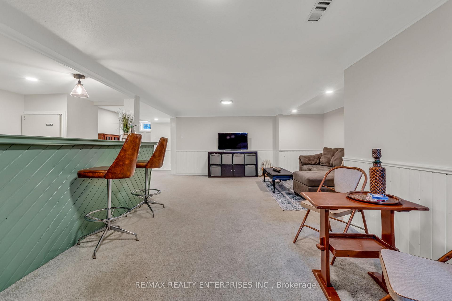 Photo 25 of 4 Blackbird Crescent, Guelph, Victoria North — HOMEH
