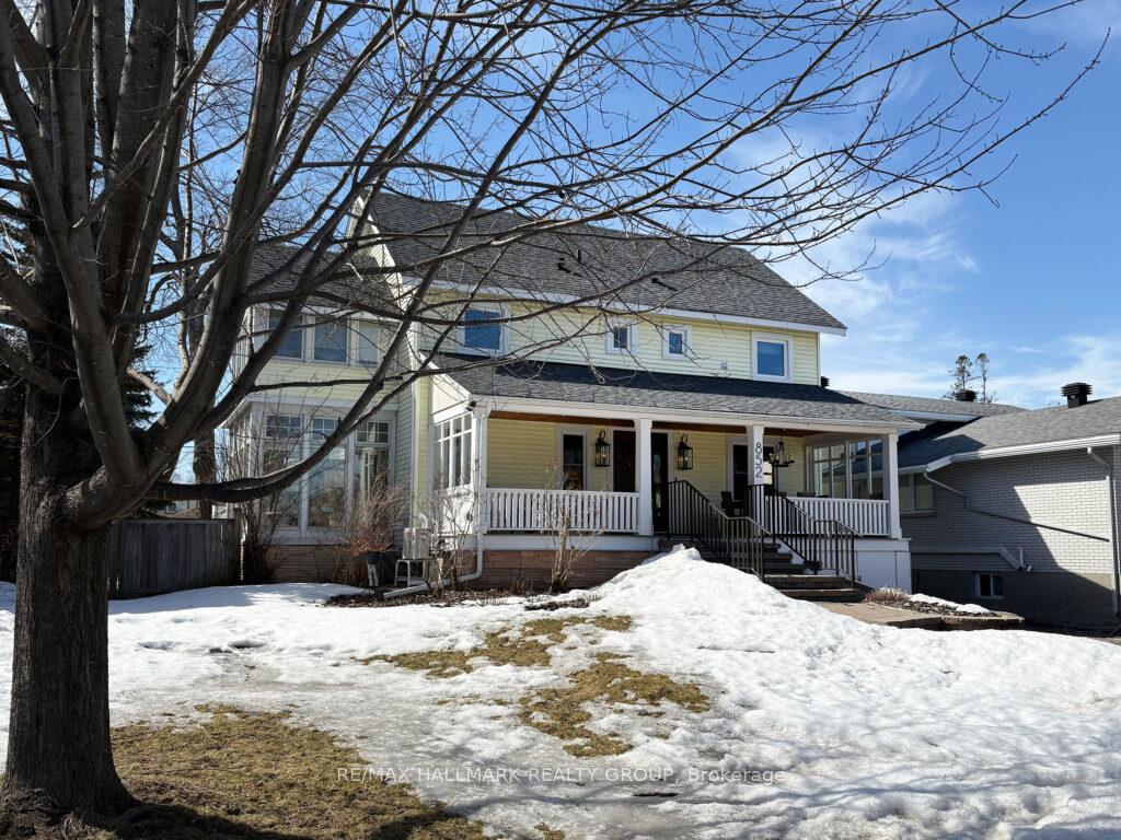 Photo 1 of 852 Forest Street, Ottawa, Queensway Terrace North — HOMEH
