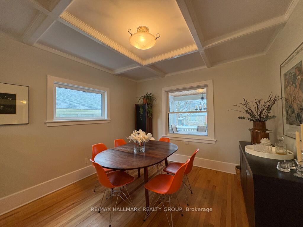 Photo 11 of 852 Forest Street, Ottawa, Queensway Terrace North — HOMEH