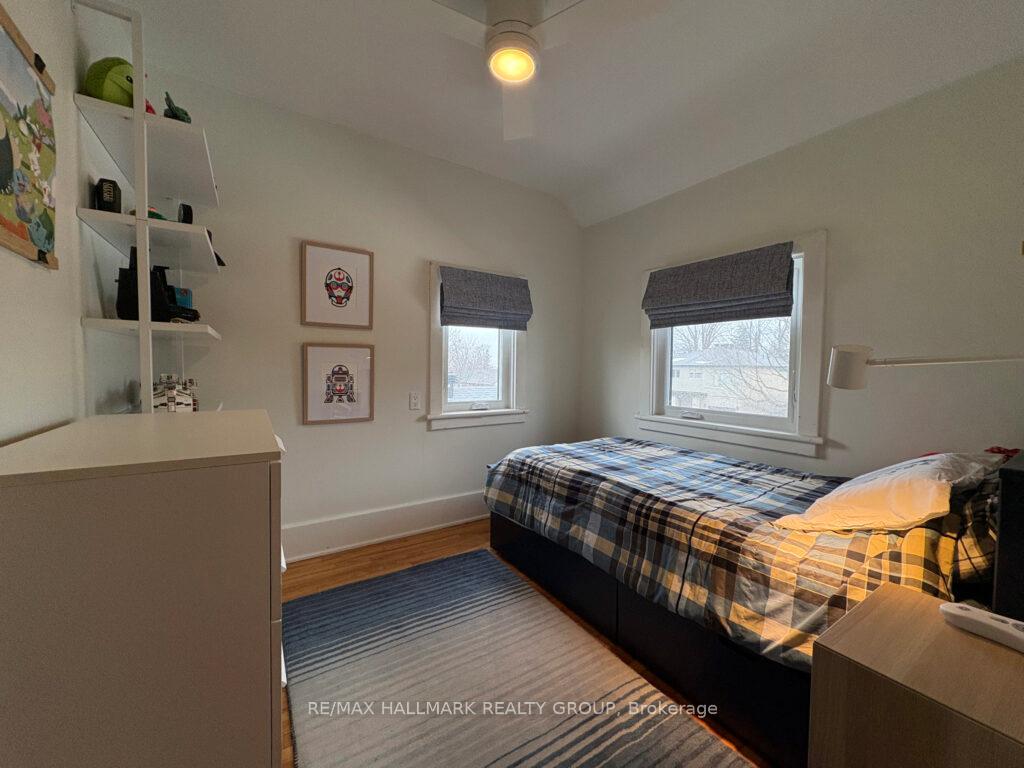 Photo 23 of 852 Forest Street, Ottawa, Queensway Terrace North — HOMEH
