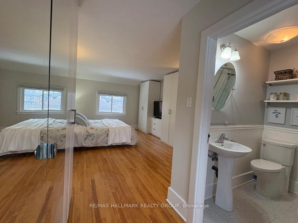 Photo 30 of 852 Forest Street, Ottawa, Queensway Terrace North — HOMEH