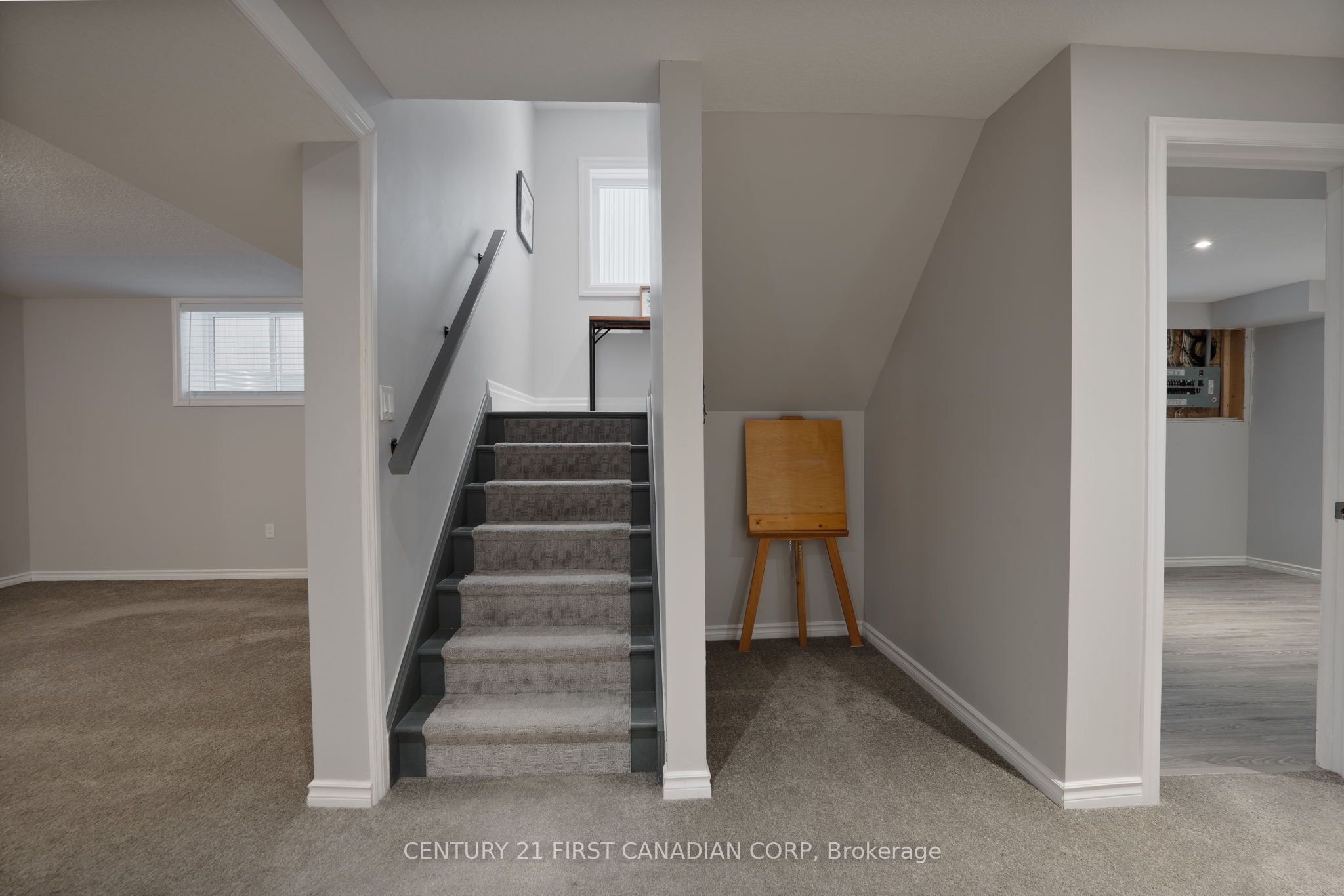 Photo 62 of 11 Valleyview Crescent, Middlesex Centre, Komoka — HOMEH