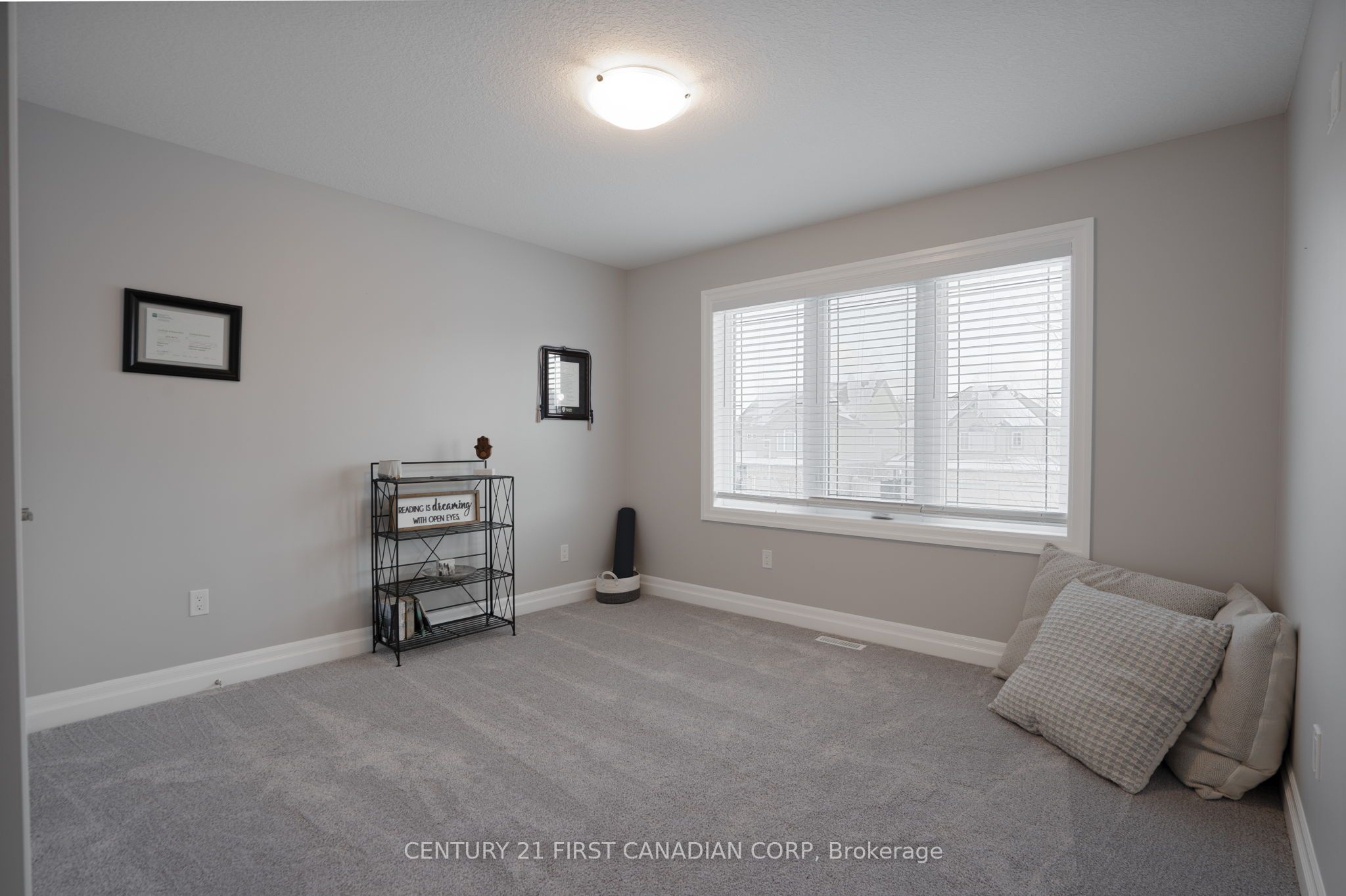 Photo 49 of 11 Valleyview Crescent, Middlesex Centre, Komoka — HOMEH