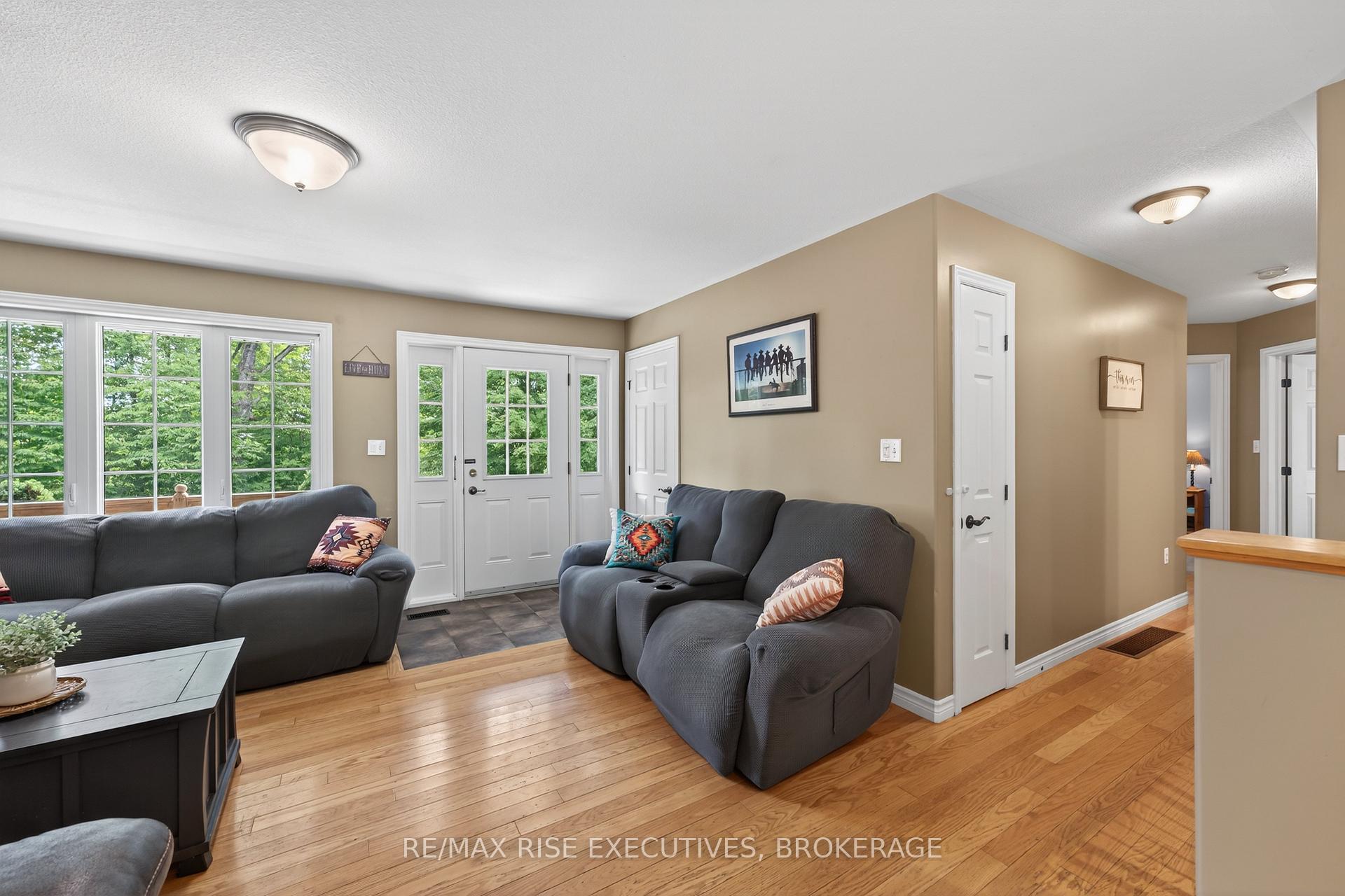 Photo 10 of 4623 Lower Round Lake Road, Frontenac, Frontenac South — HOMEH