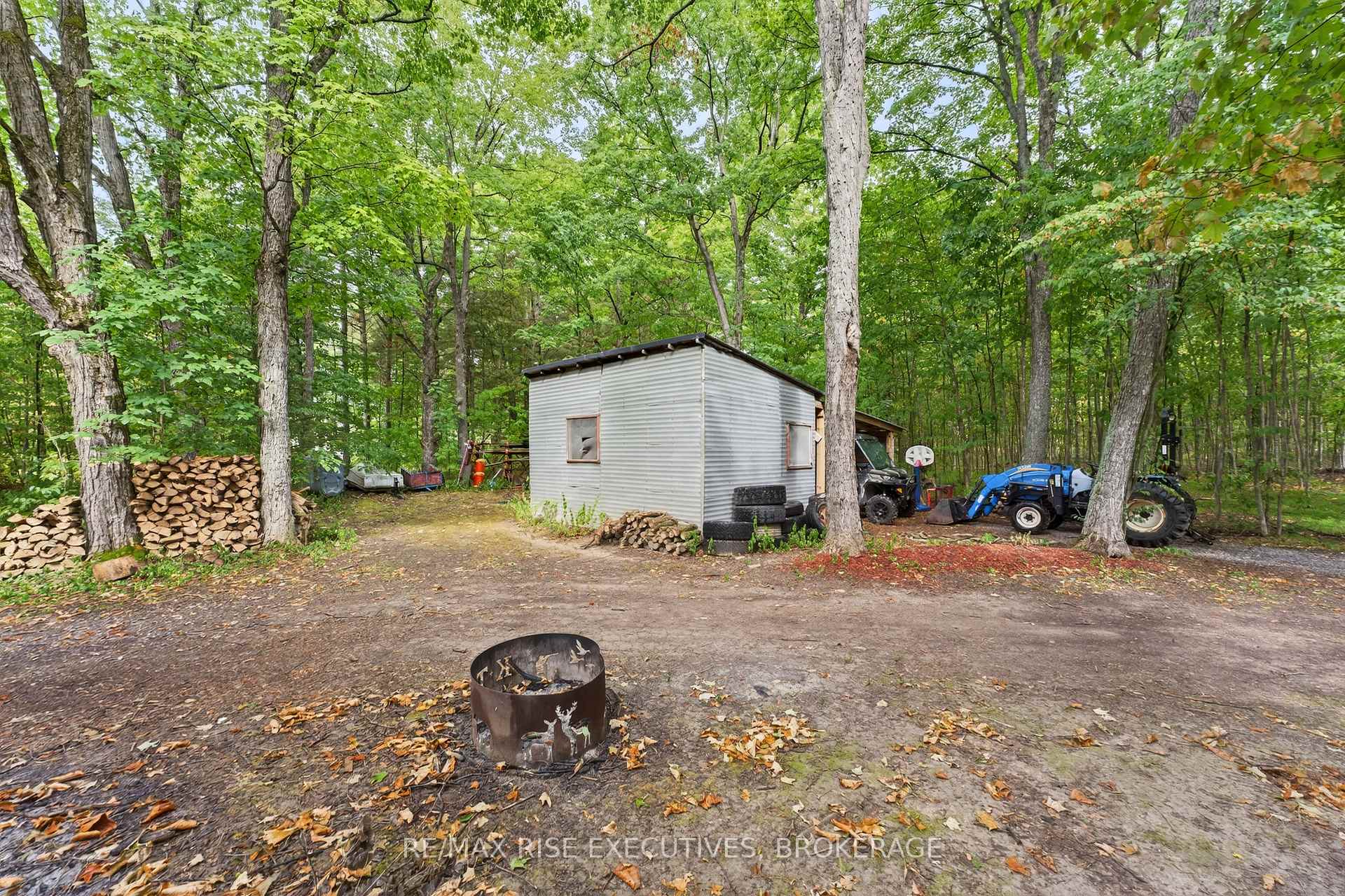 Photo 33 of 4623 Lower Round Lake Road, Frontenac, Frontenac South — HOMEH