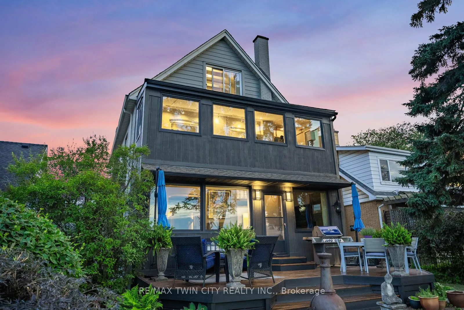 Front of 47 Mountain Park Avenue