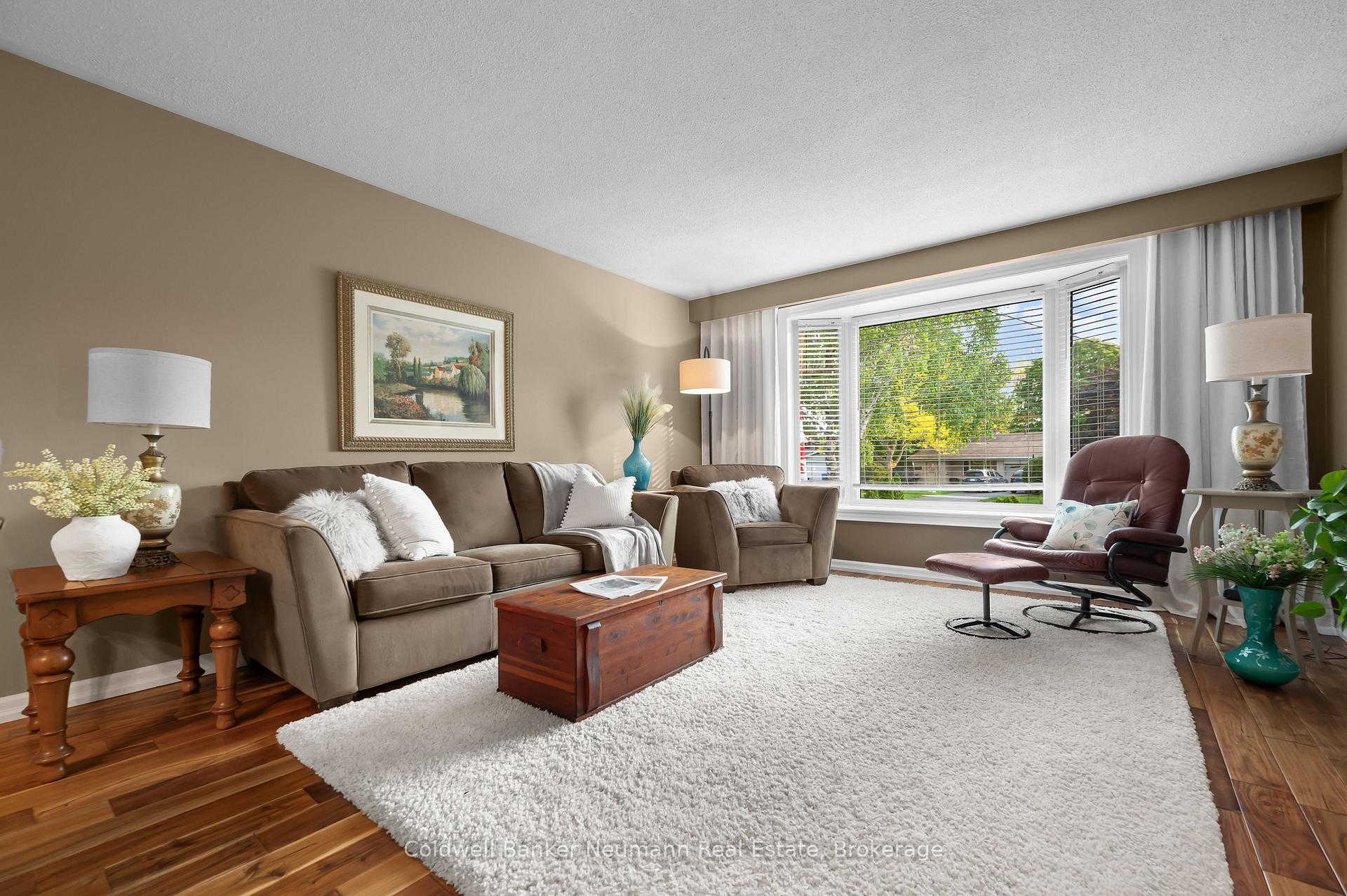 Photo 12 of 5 Vista Terrace, Guelph, Victoria North — HOMEH