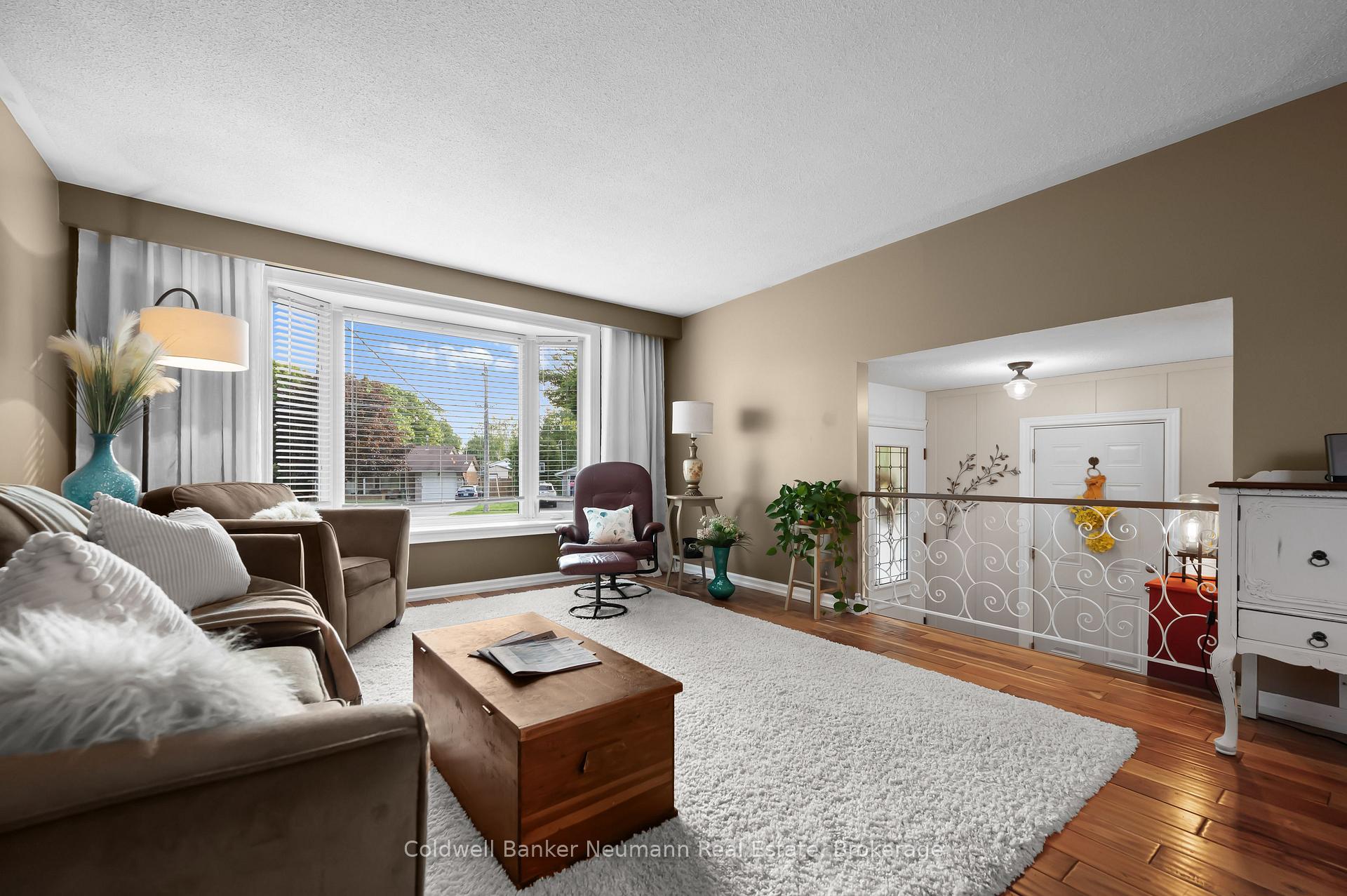 Photo 13 of 5 Vista Terrace, Guelph, Victoria North — HOMEH