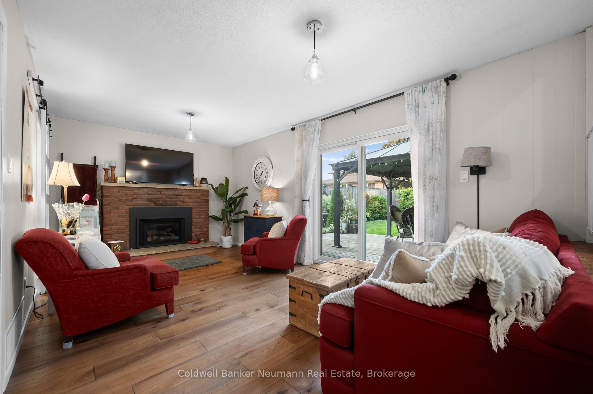 Photo 18 of 5 Vista Terrace, Guelph, Victoria North — HOMEH