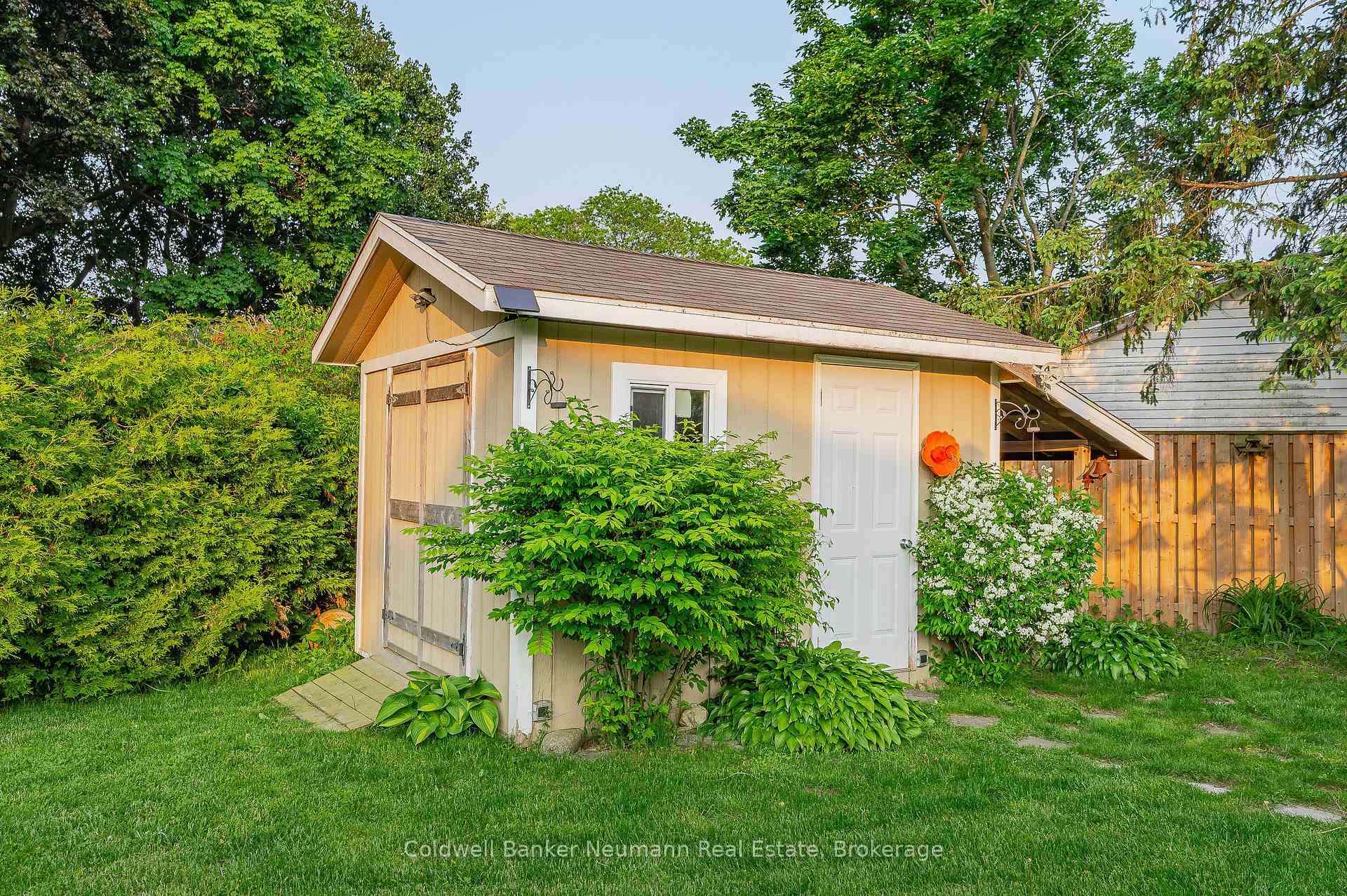 Photo 44 of 5 Vista Terrace, Guelph, Victoria North — HOMEH