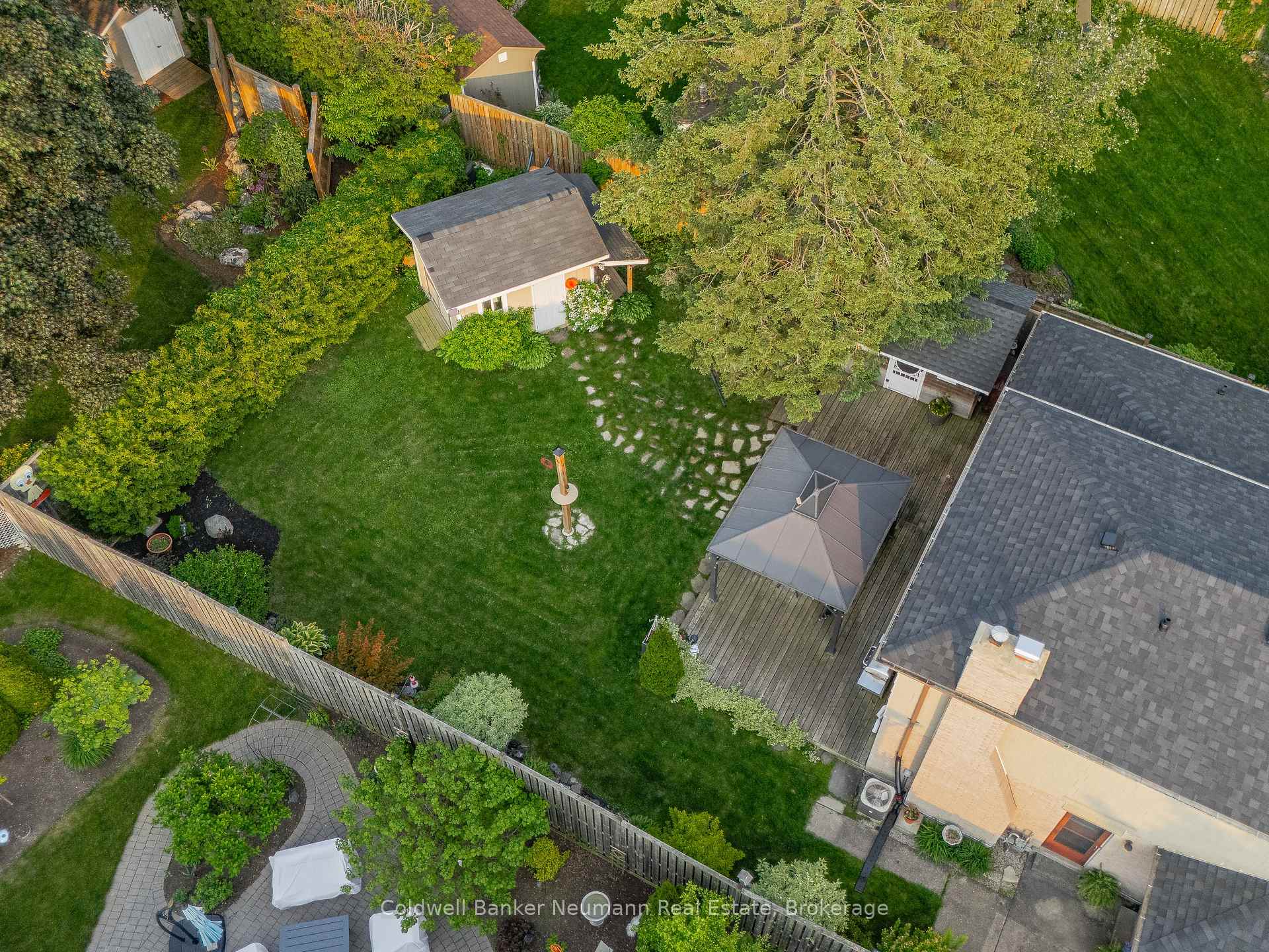 Photo 46 of 5 Vista Terrace, Guelph, Victoria North — HOMEH