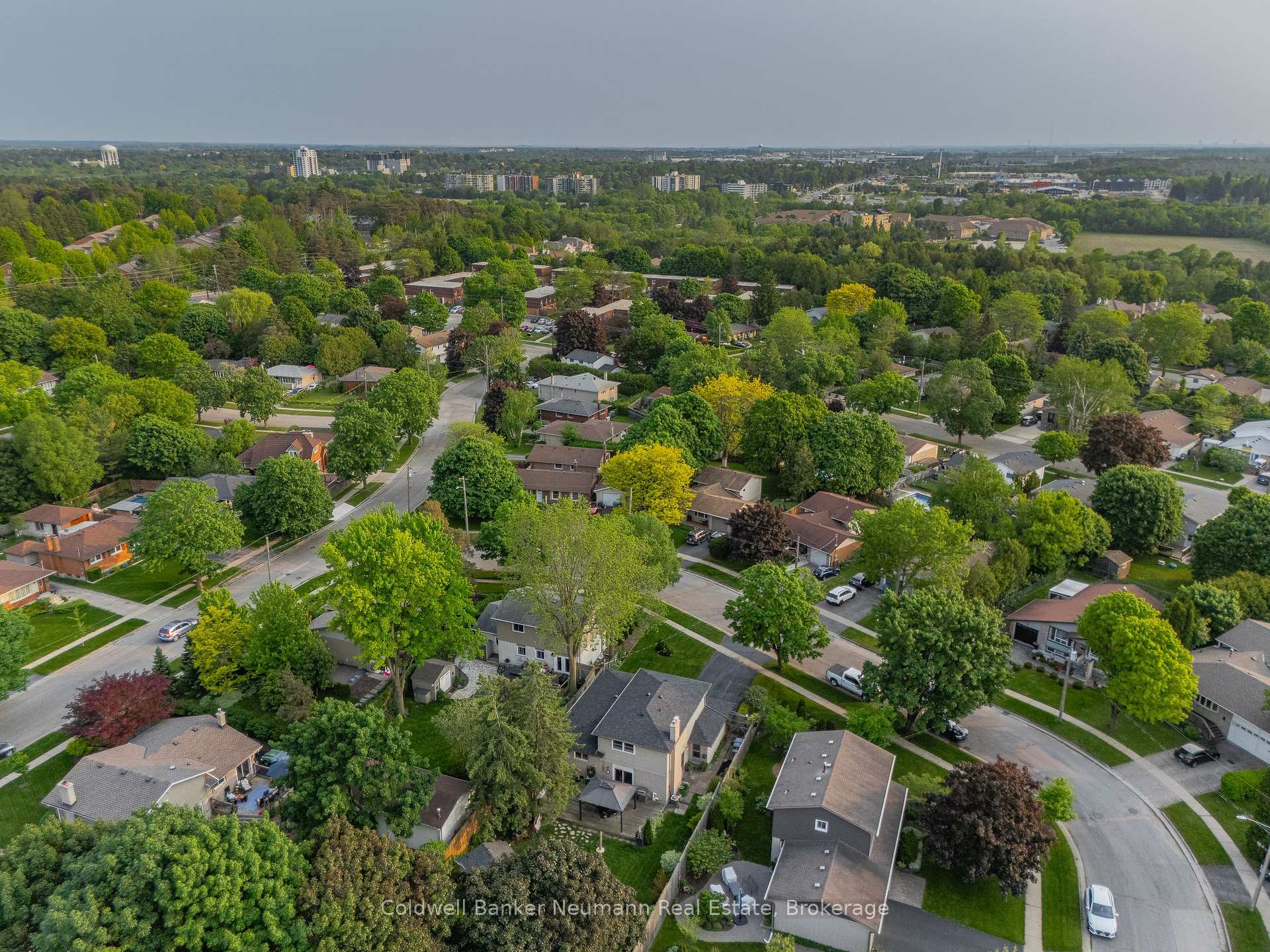 Photo 49 of 5 Vista Terrace, Guelph, Victoria North — HOMEH