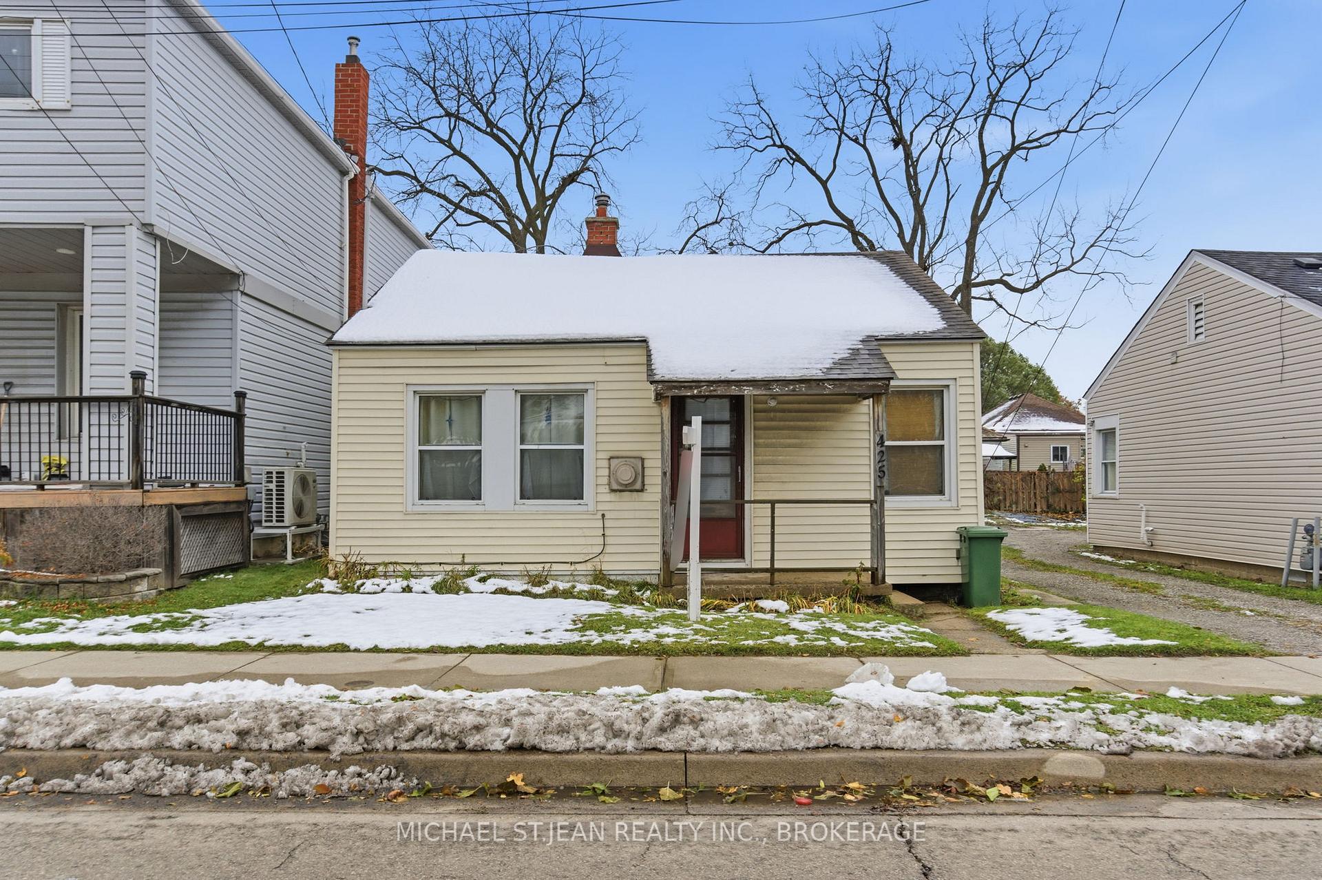 Photo 5 of 425 Upper Sherman Avenue, Hamilton, Raleigh — HOMEH